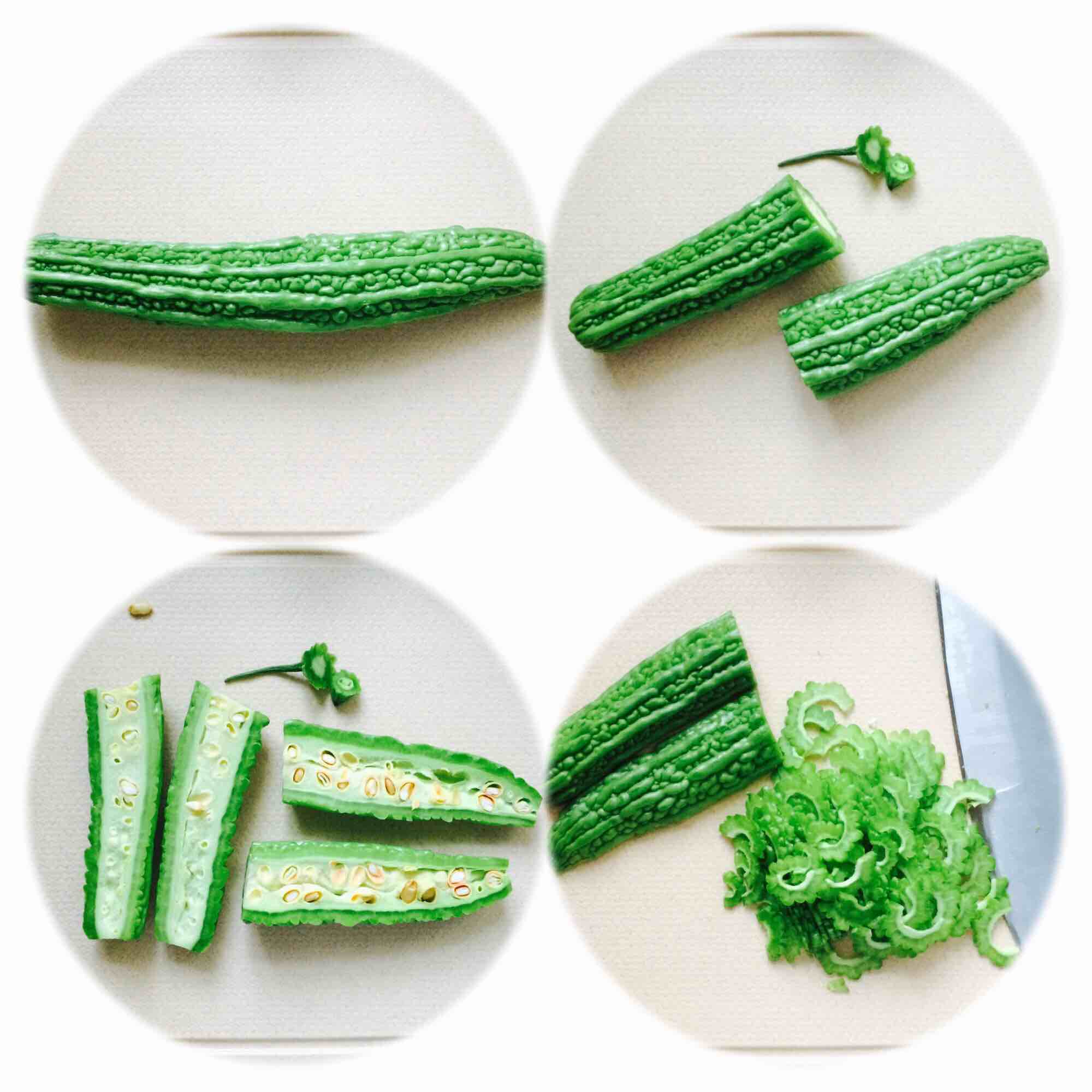 苦瓜炒蛋的做法-咸鮮味炒菜譜-易網<a href=http://www.aoa7937.com/ target=_blank class=infotextkey>健康養生</a>網 苦瓜炒蛋的做法-咸鮮味炒菜譜