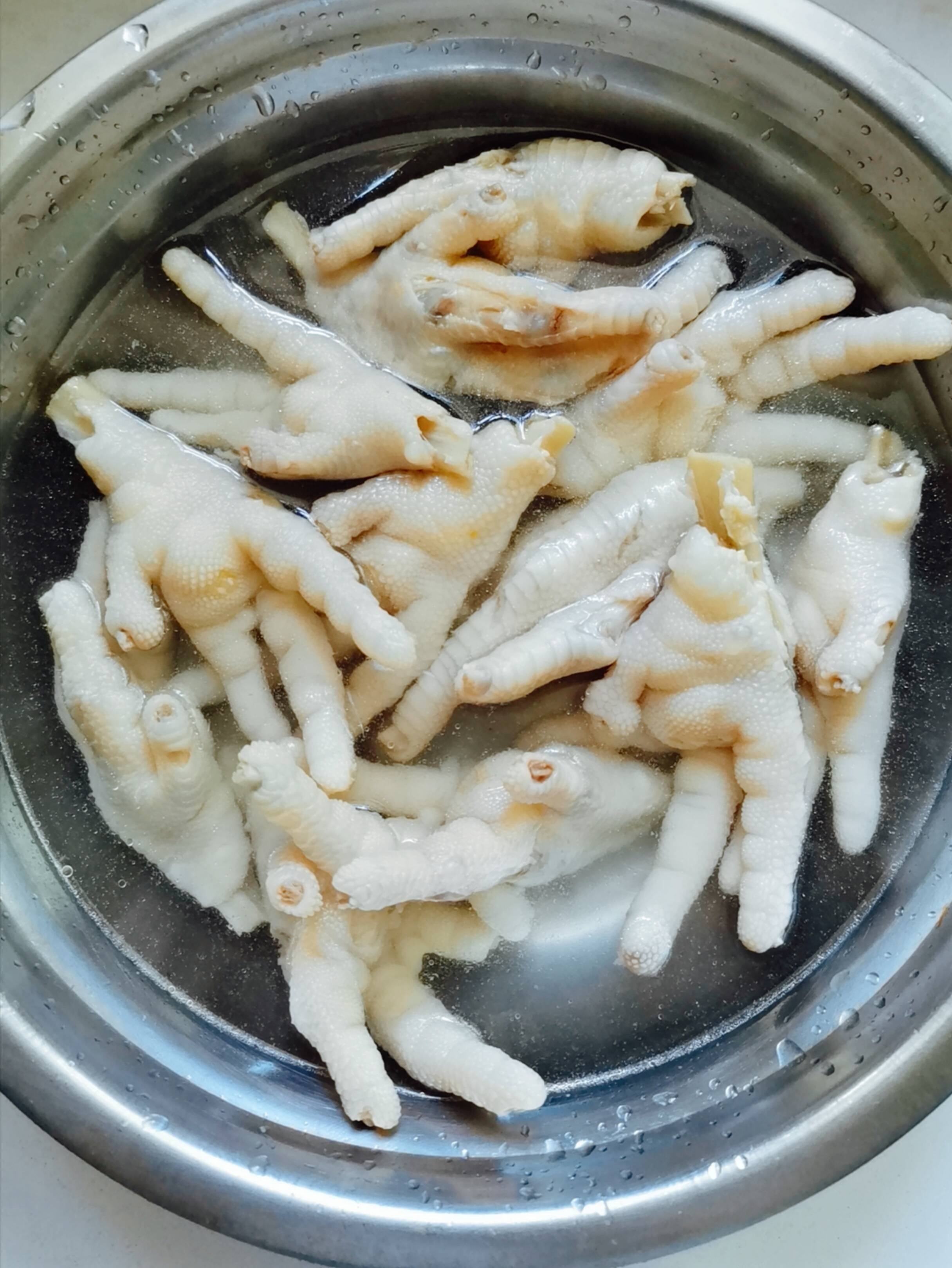 酸辣鳳爪的做法-酸辣味煮菜譜
