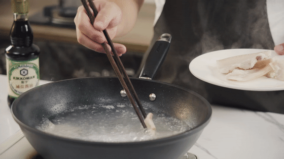 黃瓜肉卷【孔老師教做菜】的做法-家常味拌菜譜