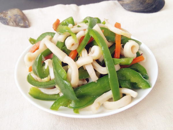 魷魚炒辣椒的做法-咸鮮味炒菜譜-易網健康養生網 魷魚炒辣椒的做法-咸鮮味炒菜譜