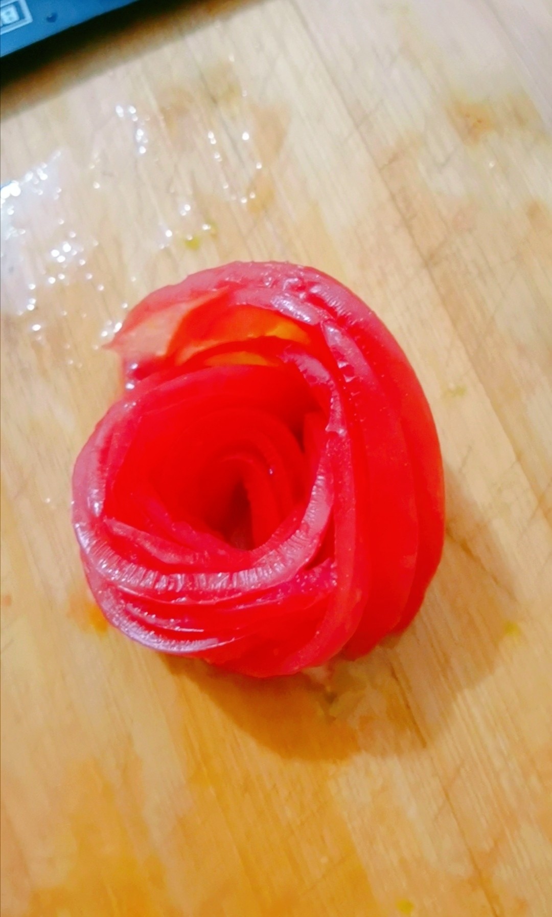 玫瑰花西紅柿的做法-甜味拌菜譜