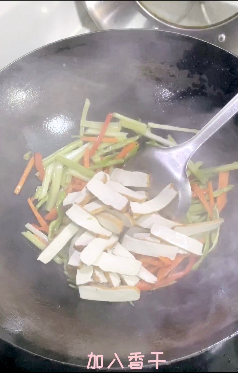 雜蔬香干的做法-家常味炒菜譜