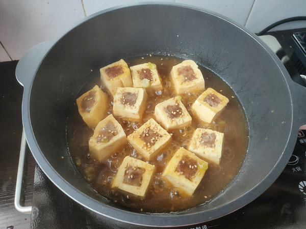 豆腐釀肉的做法-家常味煎菜譜-易網健康養生網 豆腐釀肉的做法-家常味煎菜譜