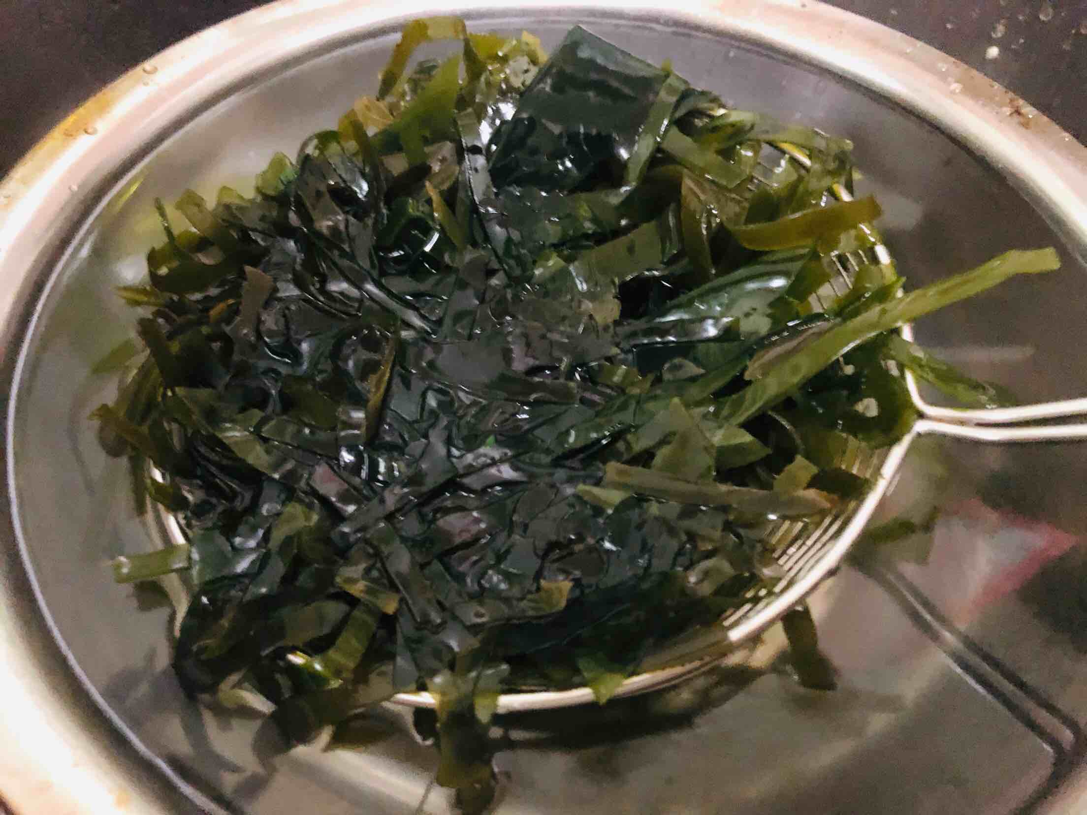 空心菜拌海帶的做法-家常味拌菜譜