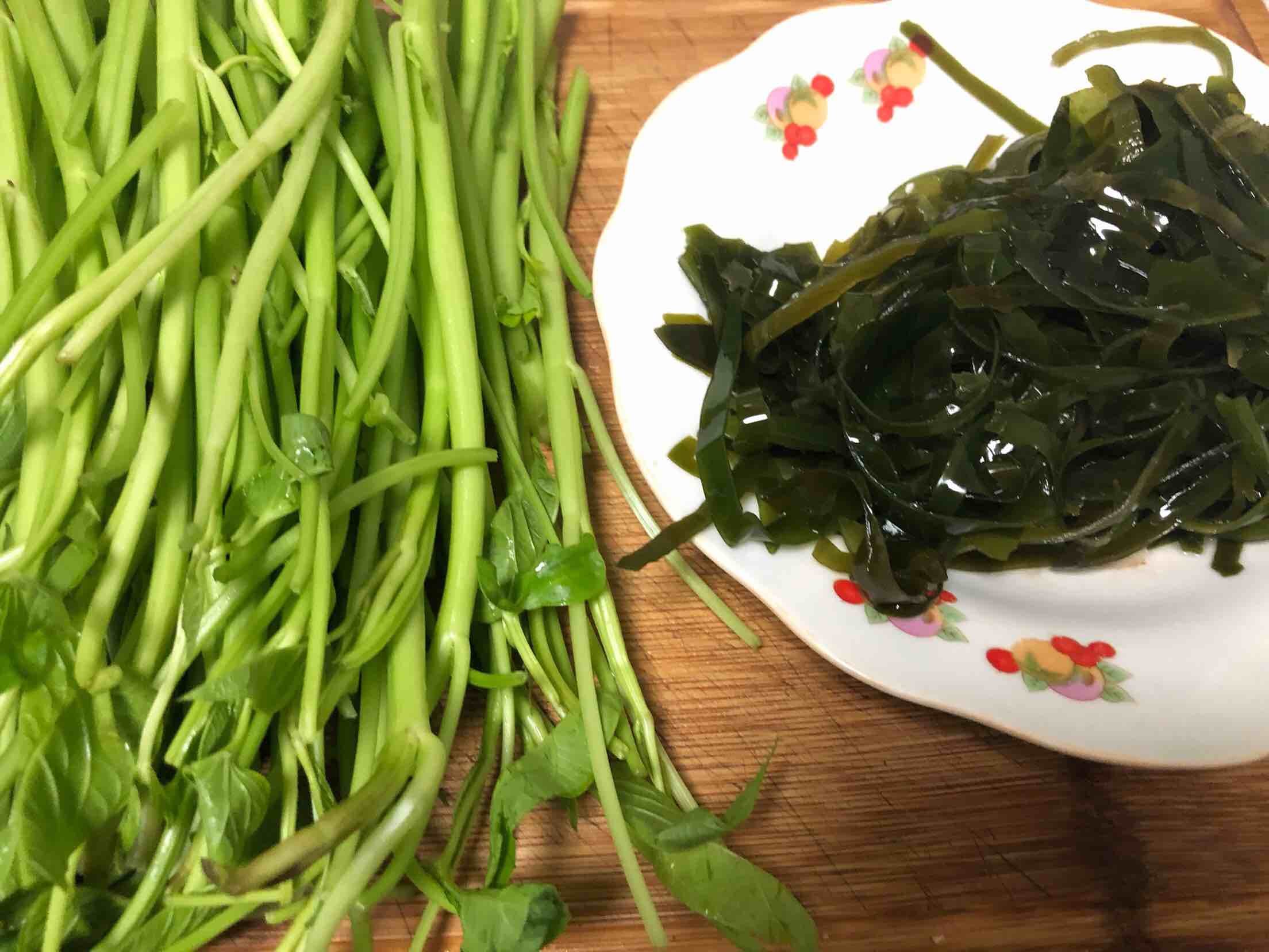 空心菜拌海帶的做法-家常味拌菜譜