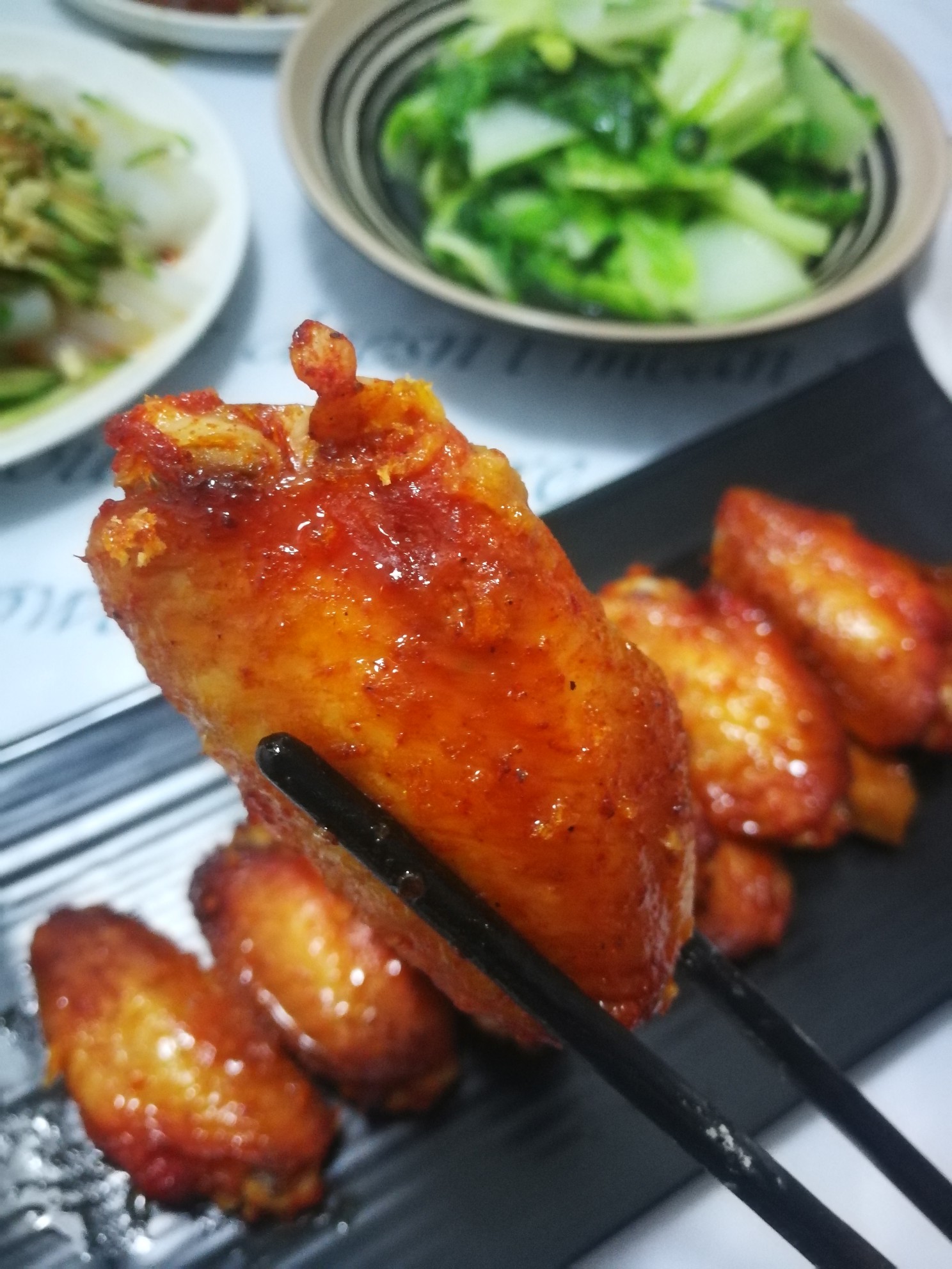 烤翅的做法-家常味烤菜譜-易網(wǎng)健康養(yǎng)生網(wǎng) 烤翅的做法-家常味烤菜譜