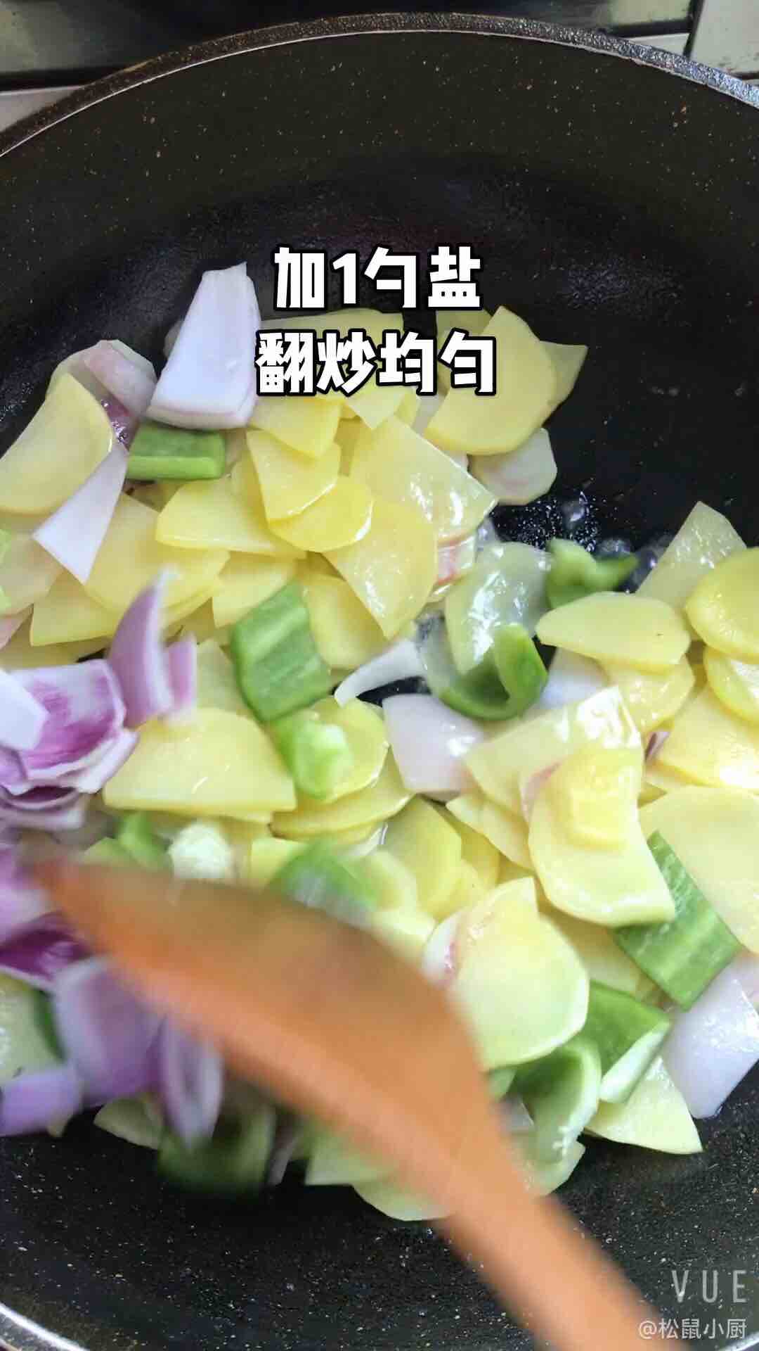 燒烤風(fēng)味土豆片的做法-家常味炒菜譜