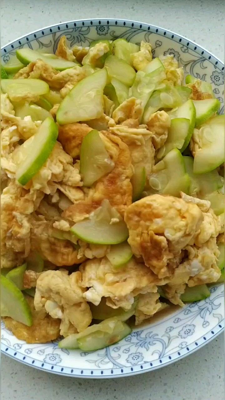 角瓜炒雞蛋的做法-家常味炒菜譜