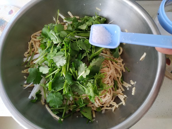 涼拌豆腐絲的做法-家常味拌菜譜