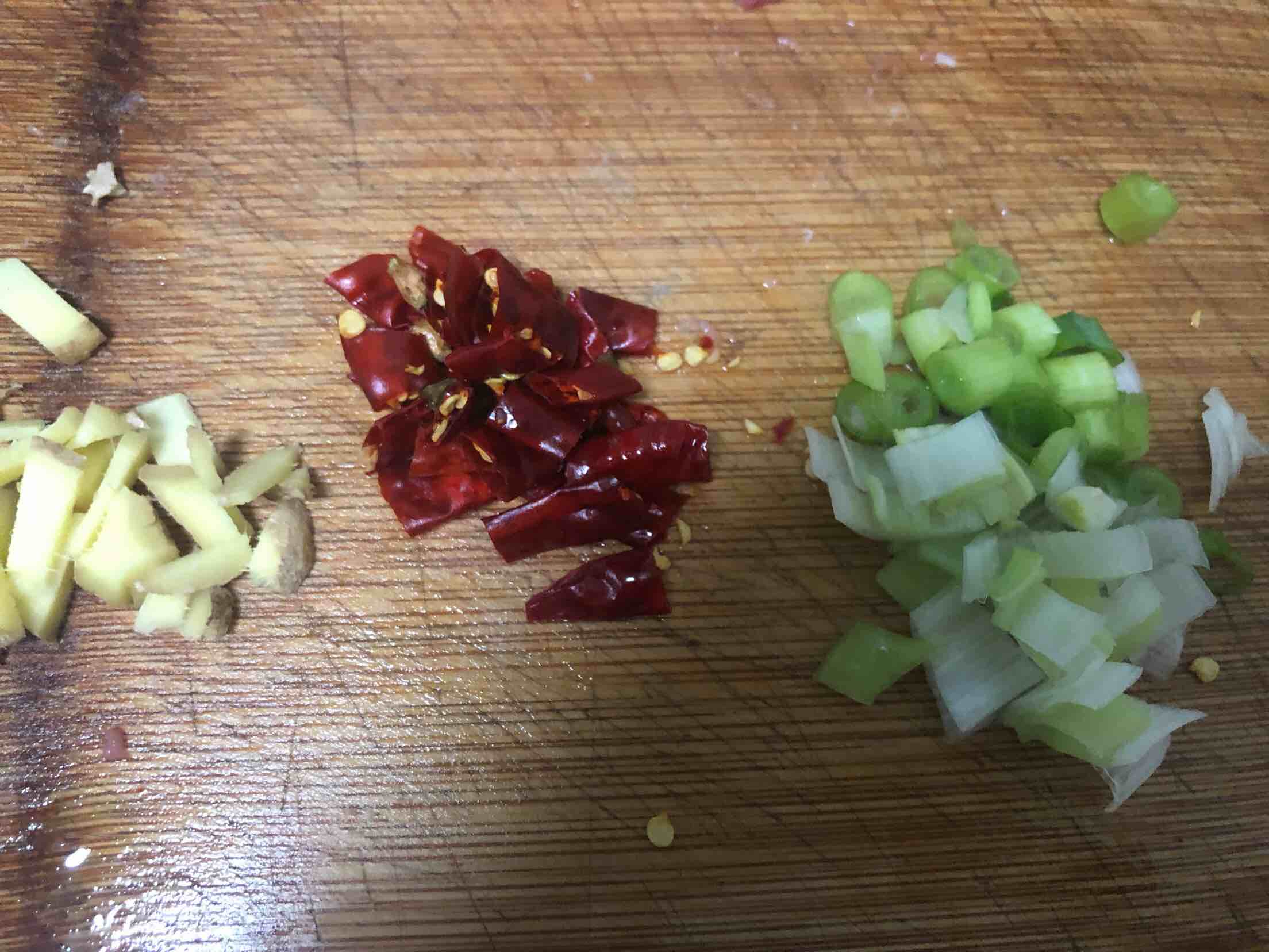 榨菜肉絲的做法-家常味炒菜譜