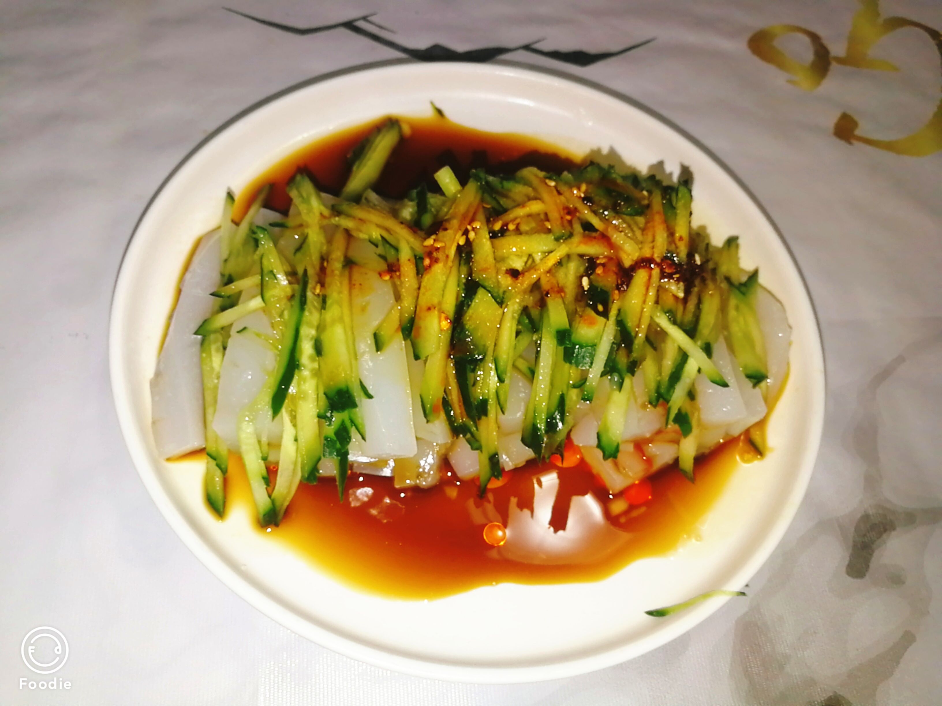 手工涼粉的做法-家常味拌菜譜