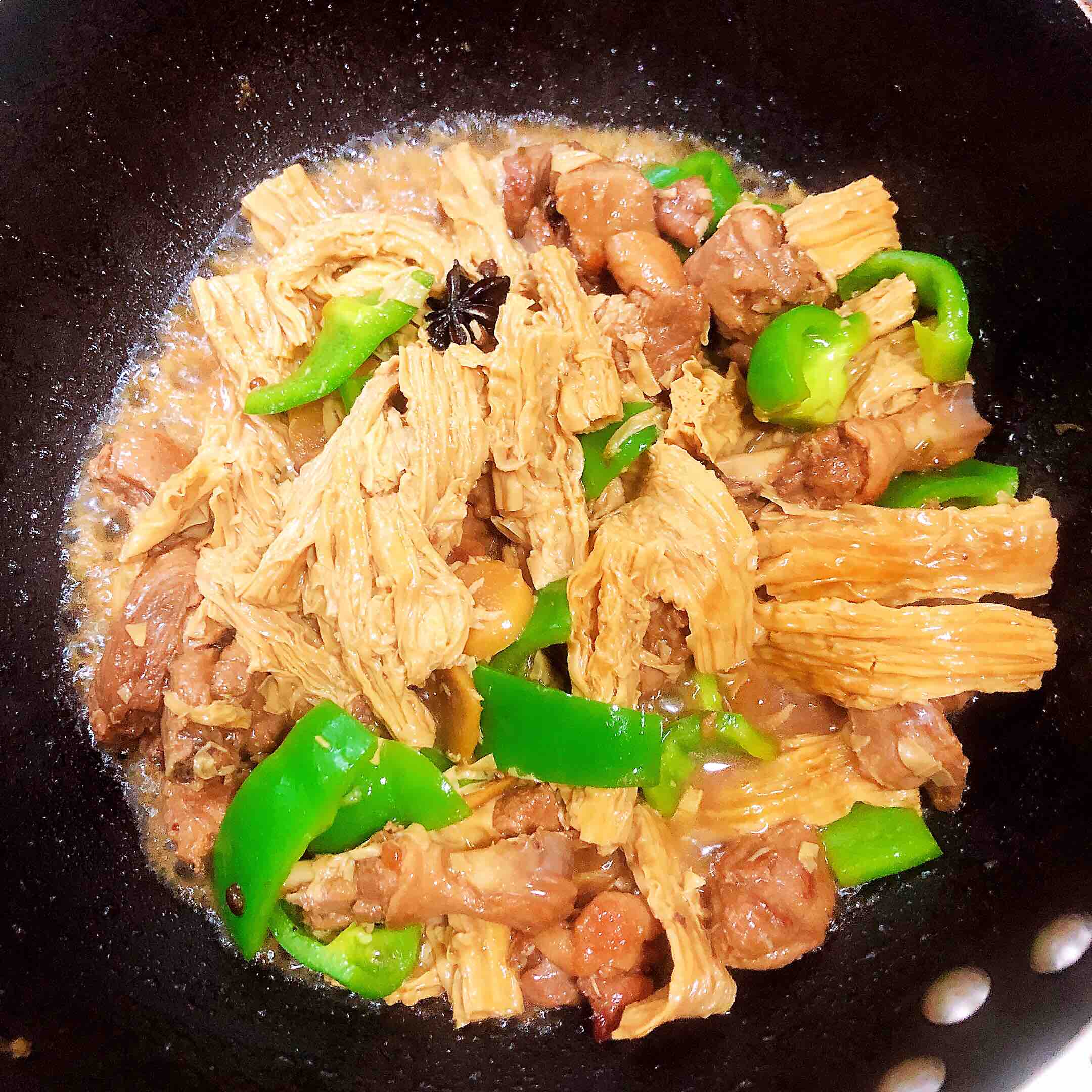紅燒腐竹鴨肉的做法-咸鮮味燉菜譜-易網(wǎng)健康養(yǎng)生網(wǎng) 紅燒腐竹鴨肉的做法-咸鮮味燉菜譜