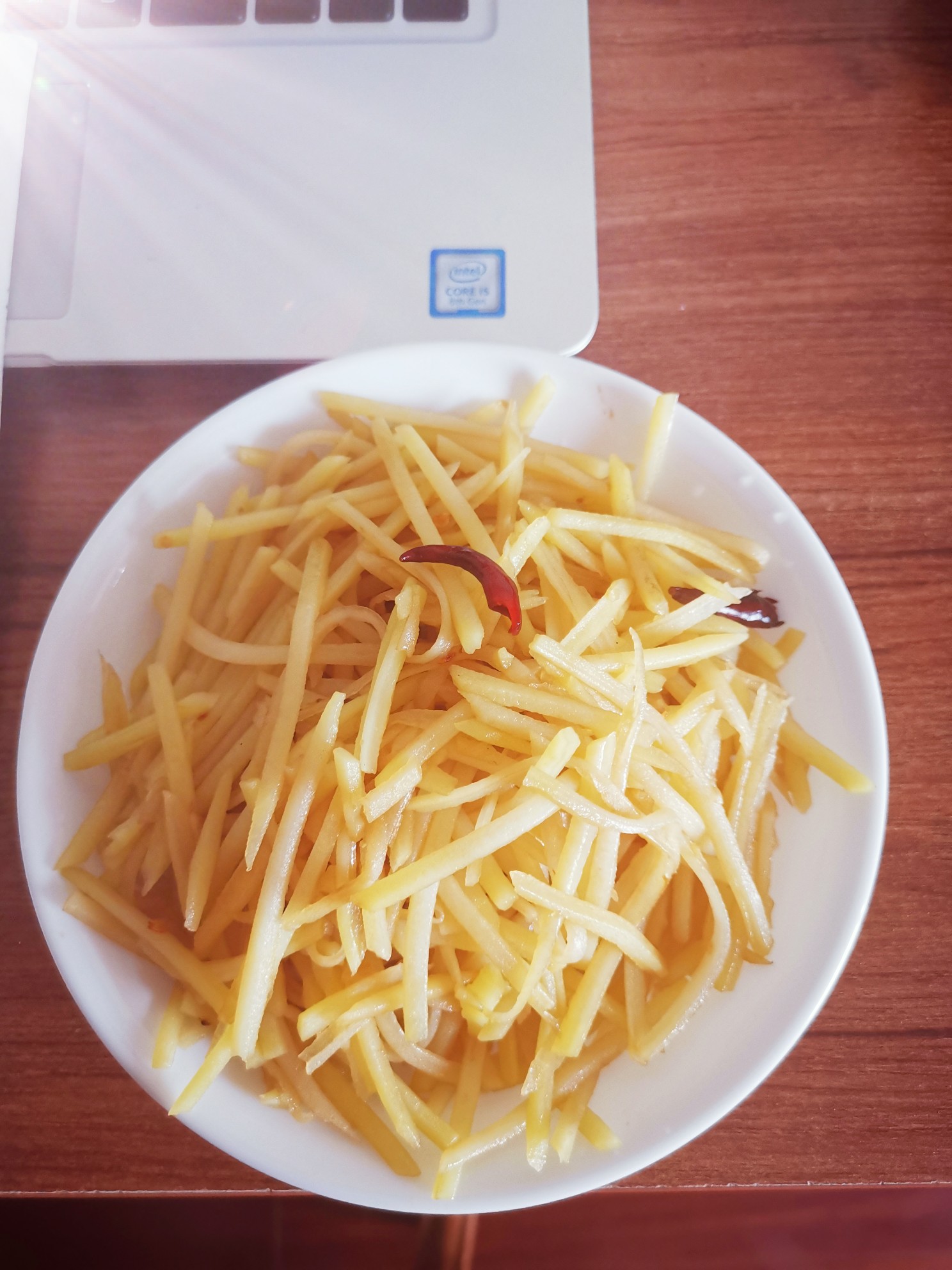 干椒土豆絲的做法-家常味炒菜譜-易網健康養生網 干椒土豆絲的做法-家常味炒菜譜