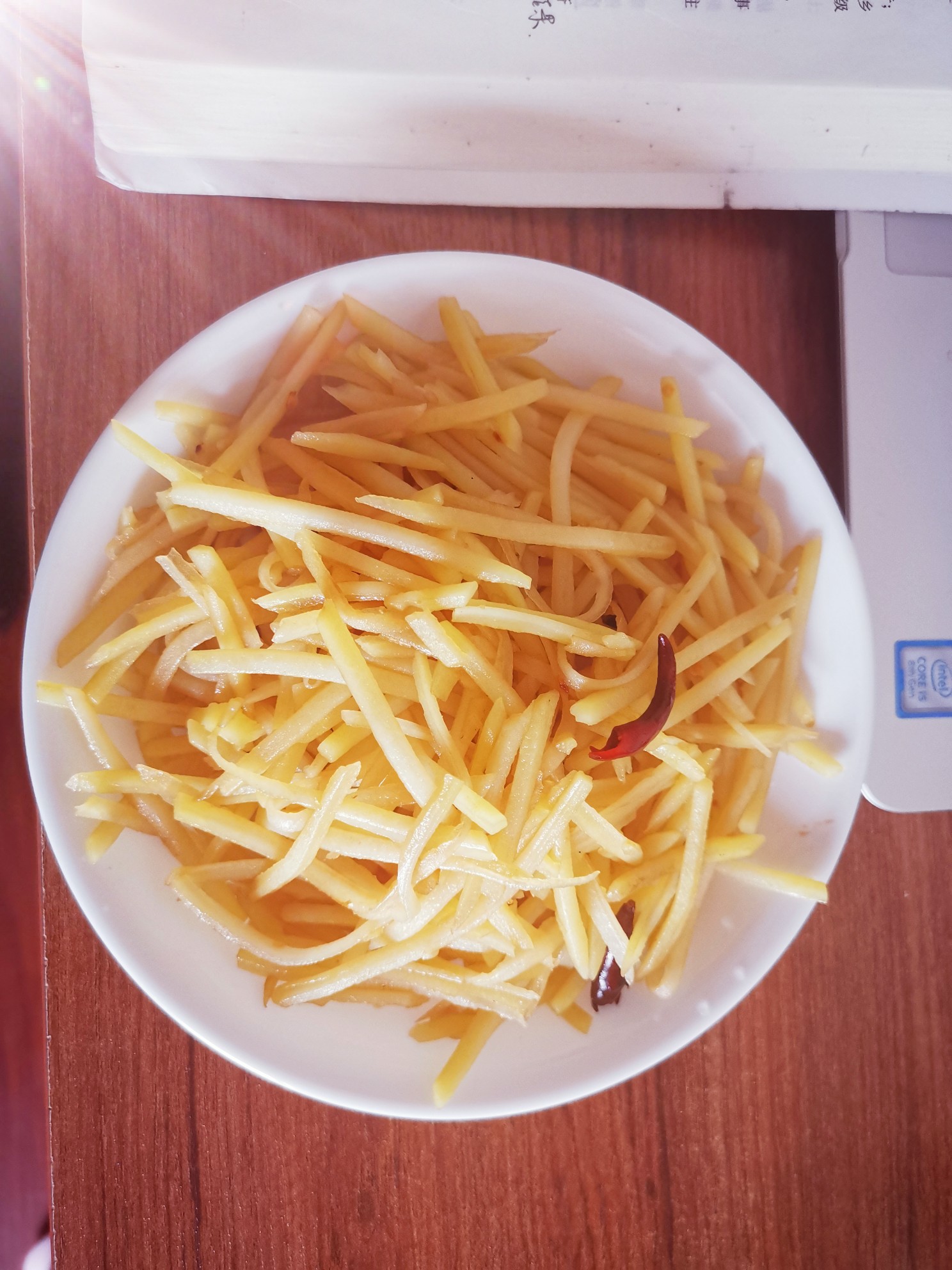 干椒土豆絲的做法-家常味炒菜譜-易網健康養生網 干椒土豆絲的做法-家常味炒菜譜