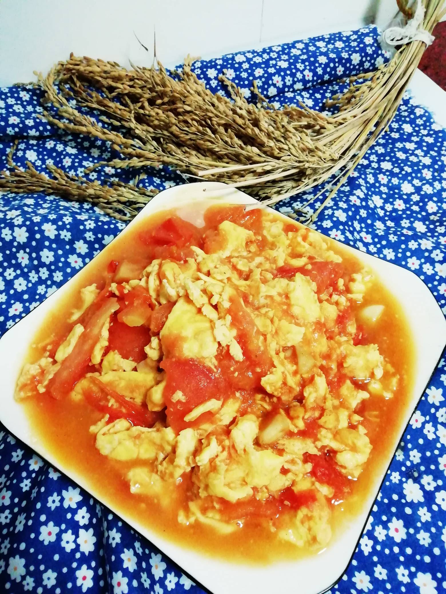 鵝蛋炒番茄的做法-咸鮮味炒菜譜-易網(wǎng)健康養(yǎng)生網(wǎng) 鵝蛋炒番茄的做法-咸鮮味炒菜譜