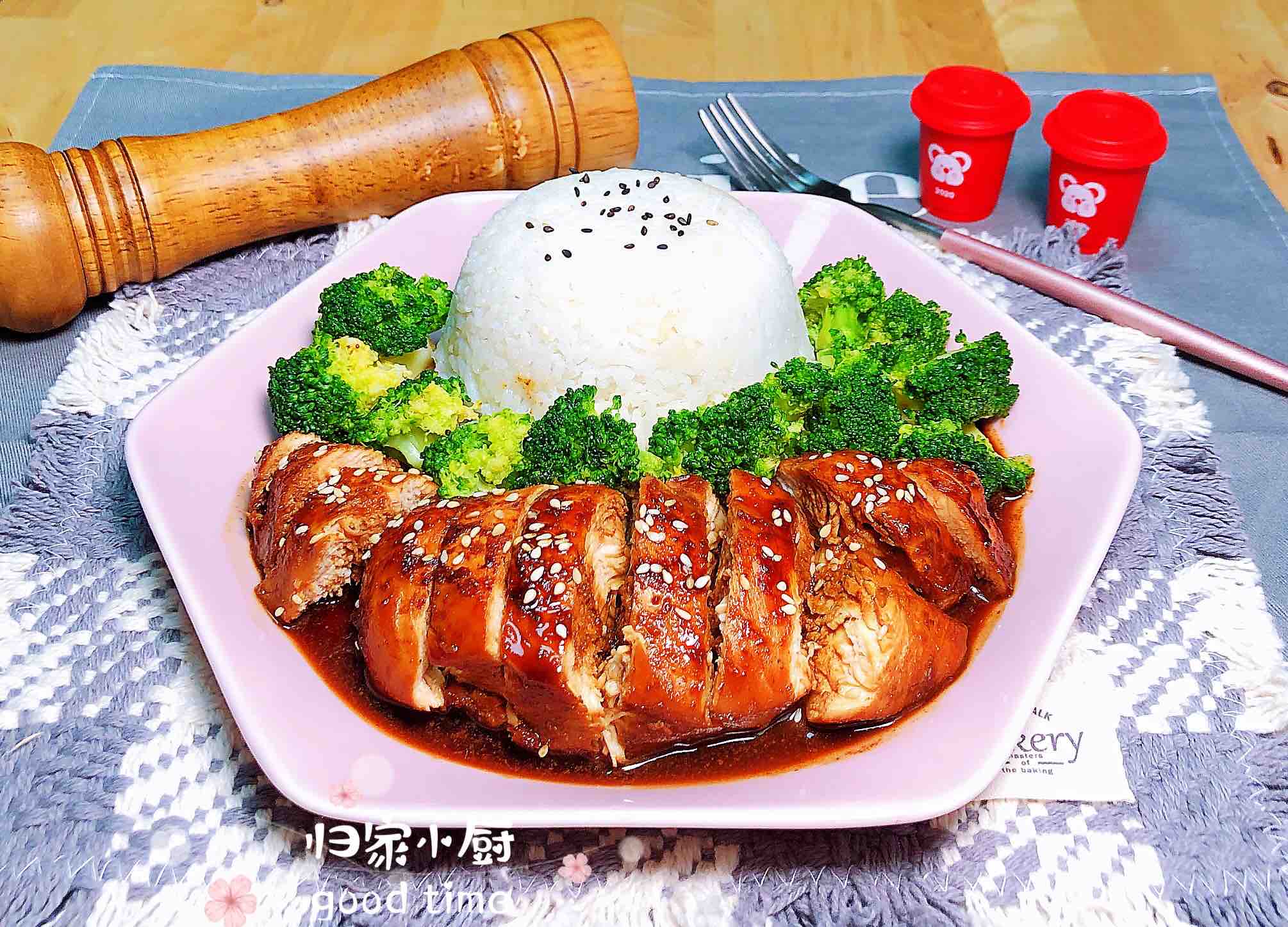 照燒雞胸肉的做法-咸鮮味煎菜譜-易網健康養生網 照燒雞胸肉的做法-咸鮮味煎菜譜