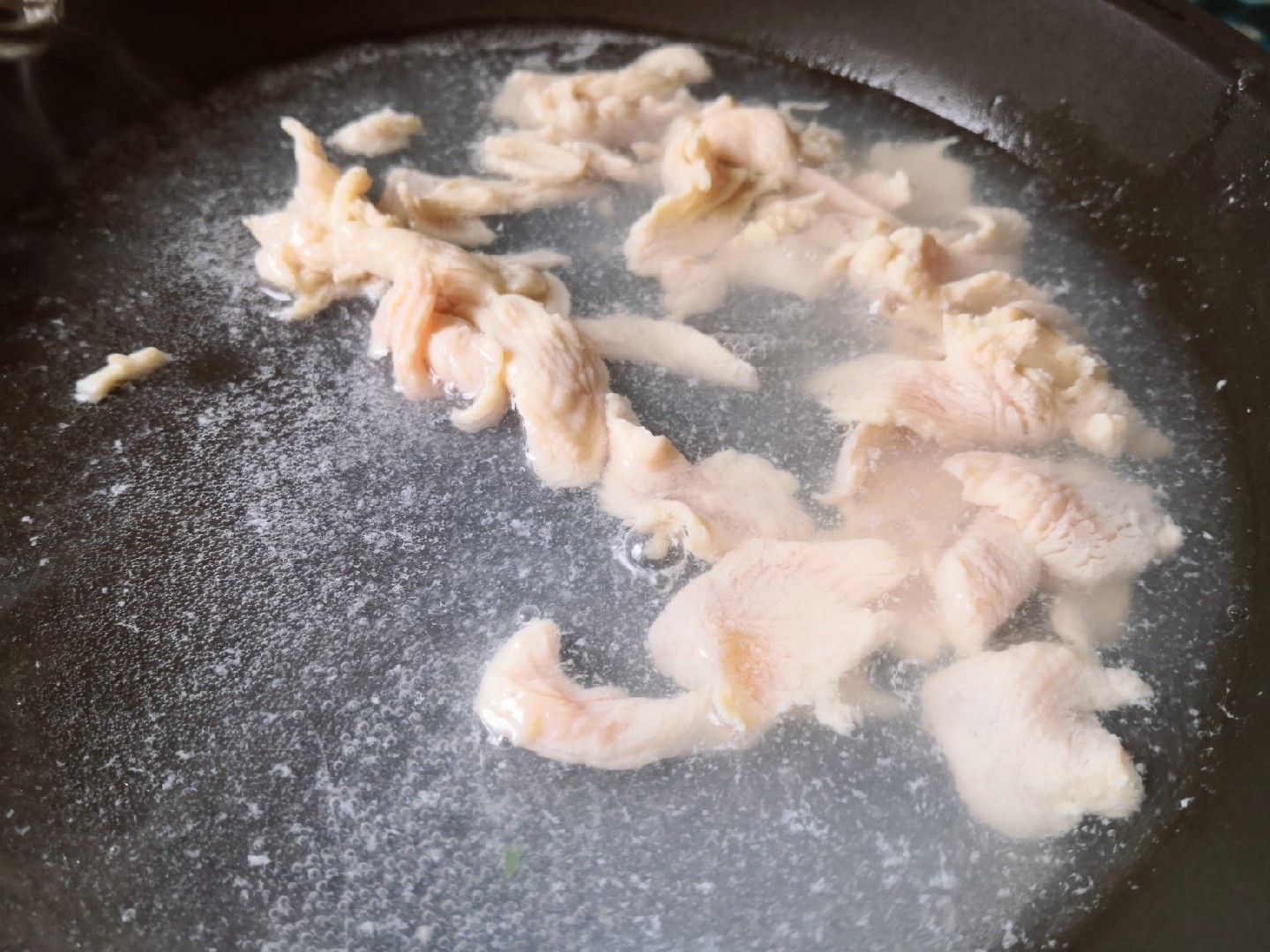 香菇炒肉的做法-家常味炒菜譜