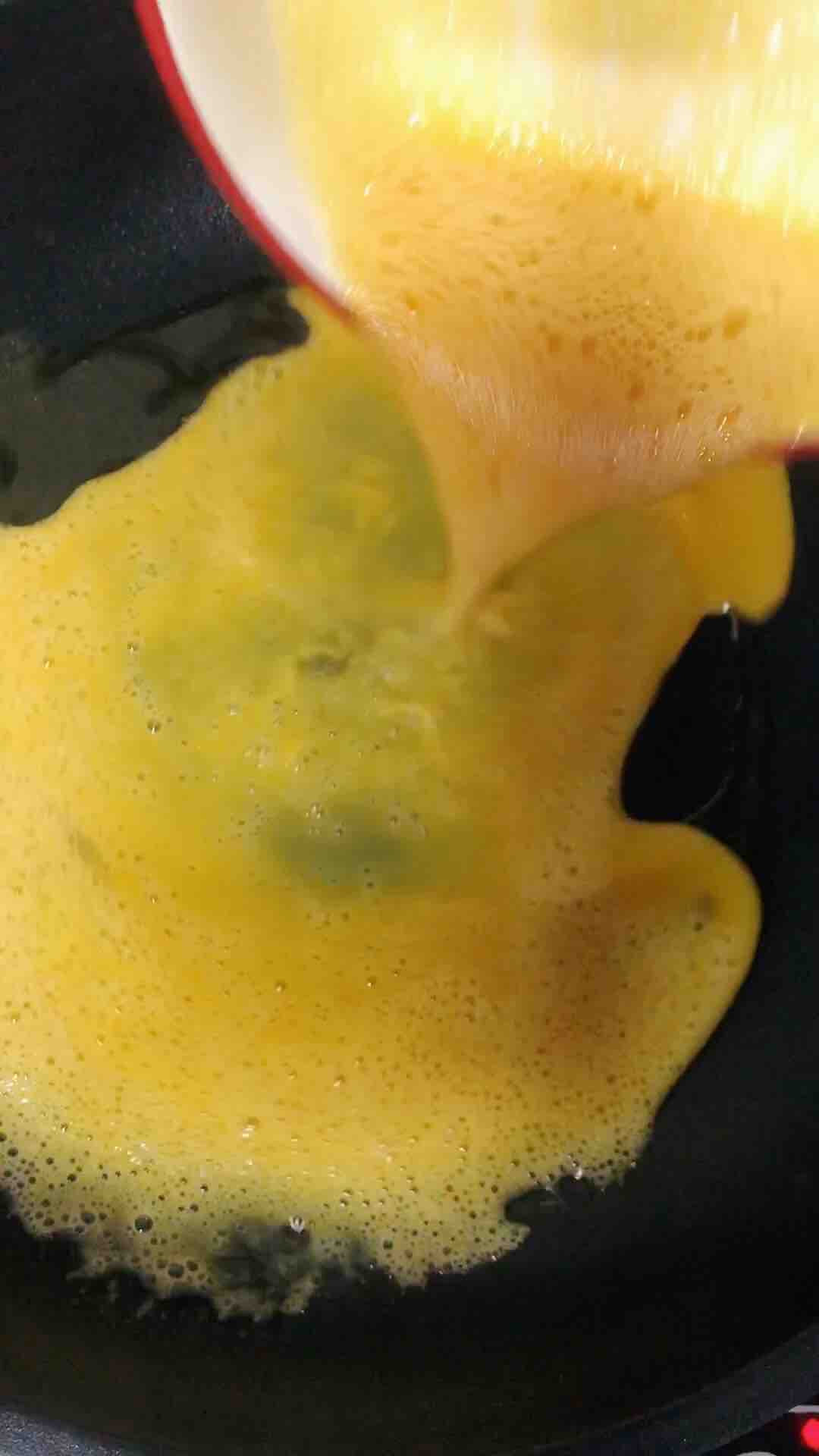 咖喱雞蛋醬的做法-咖喱味炒菜譜