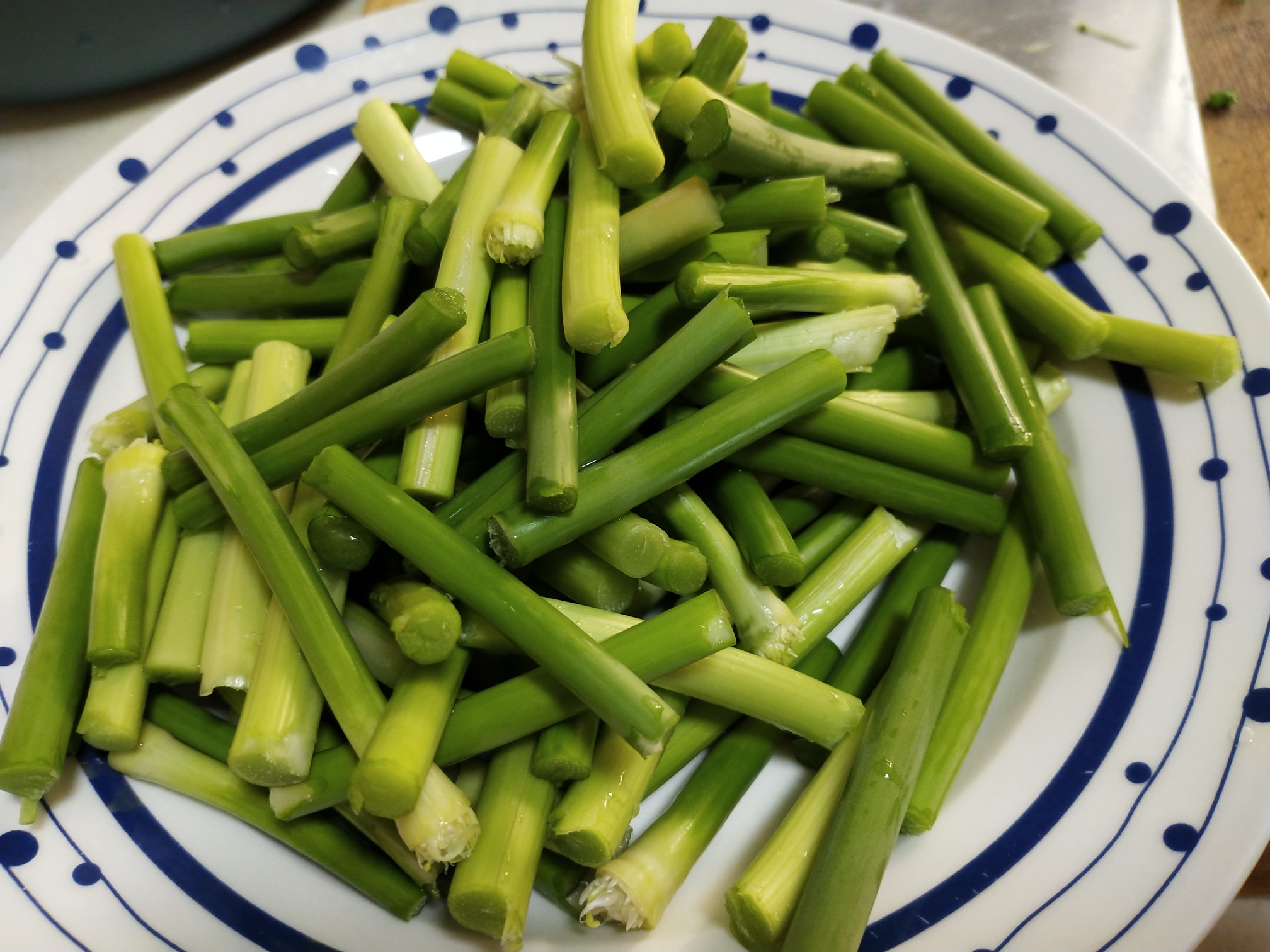 蒜薹燒鱔魚的做法-家常味燒菜譜