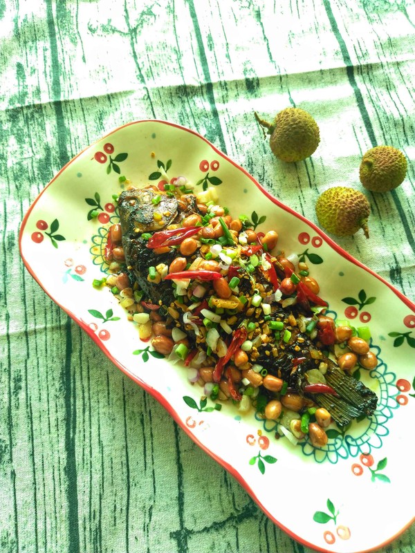 香脆鹵鯽魚的做法-咸鮮味炸菜譜-易網(wǎng)健康養(yǎng)生網(wǎng) 香脆鹵鯽魚的做法-咸鮮味炸菜譜