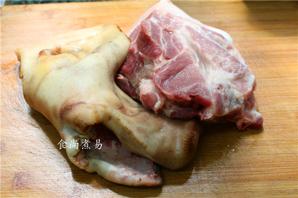 紅燒豬頭肉的做法-家常味燒菜譜-易網(wǎng)<a href=http://www.aoa7937.com/ target=_blank class=infotextkey>健康養(yǎng)生</a>網(wǎng) 紅燒豬頭肉的做法-家常味燒菜譜