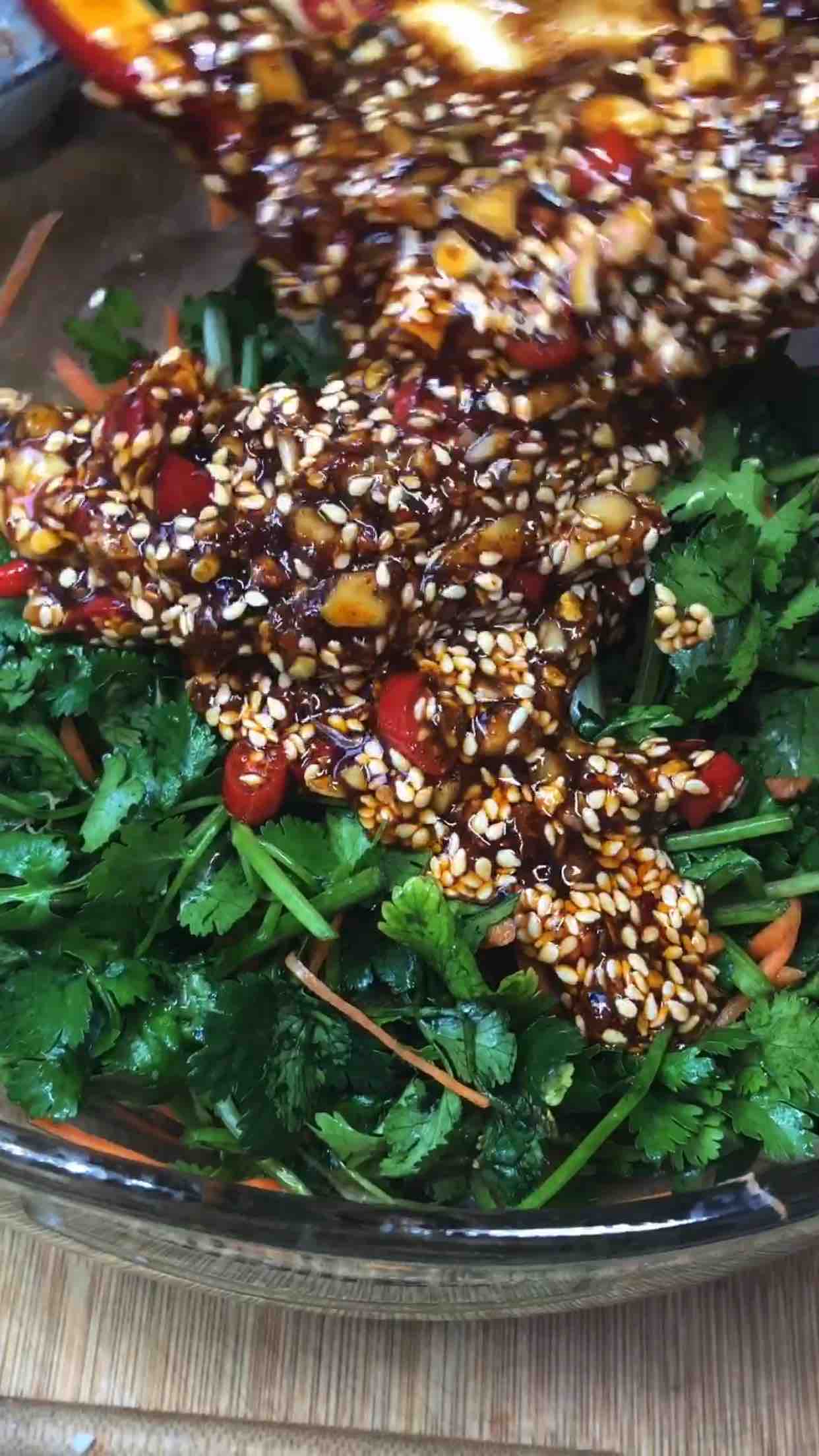 絕味香菜的做法-香辣味拌菜譜