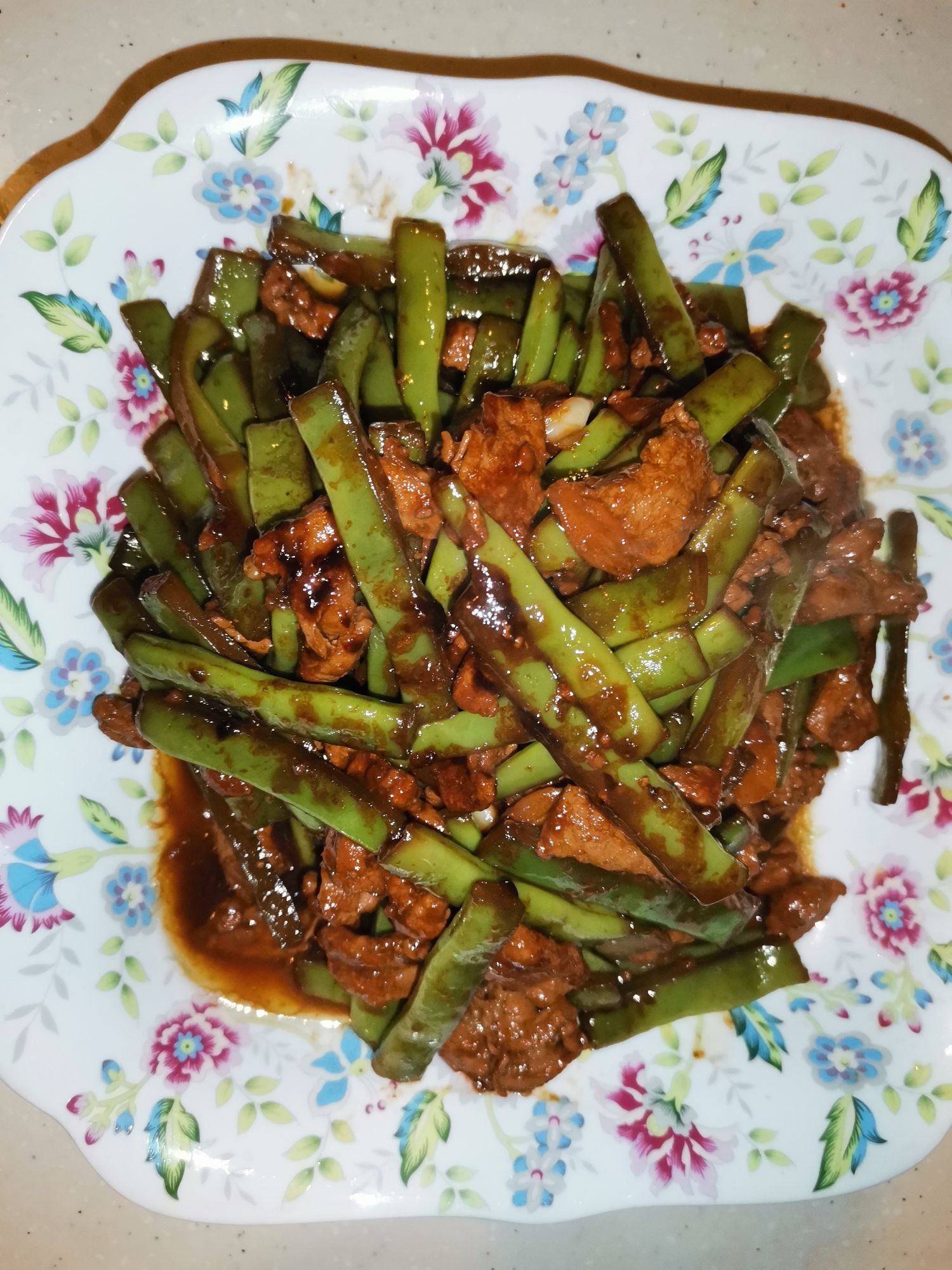 扁豆角炒肉絲的做法-家常味炒菜譜-易網健康養生網 扁豆角炒肉絲的做法-家常味炒菜譜