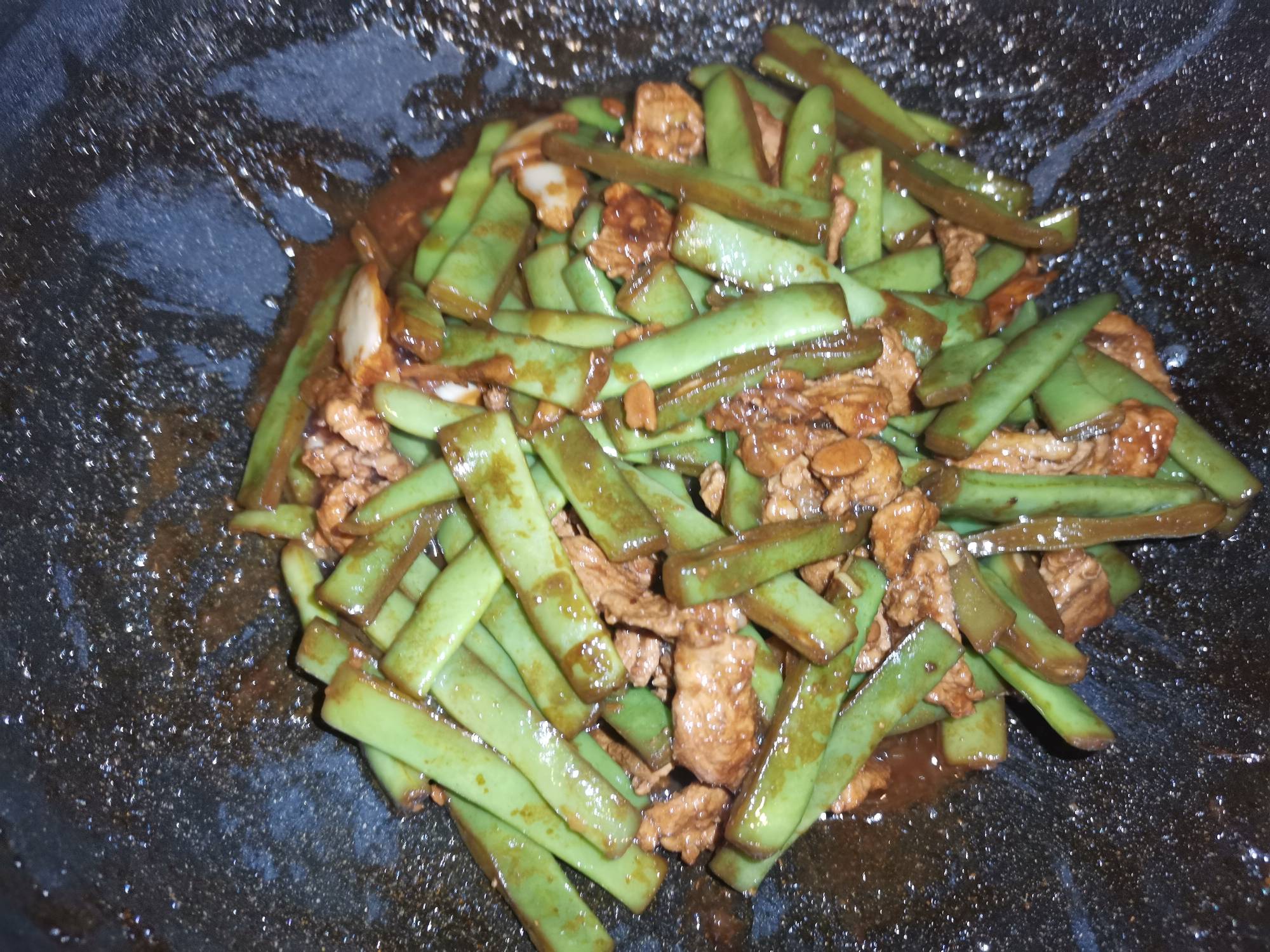 扁豆角炒肉絲的做法-家常味炒菜譜-易網健康養生網 扁豆角炒肉絲的做法-家常味炒菜譜
