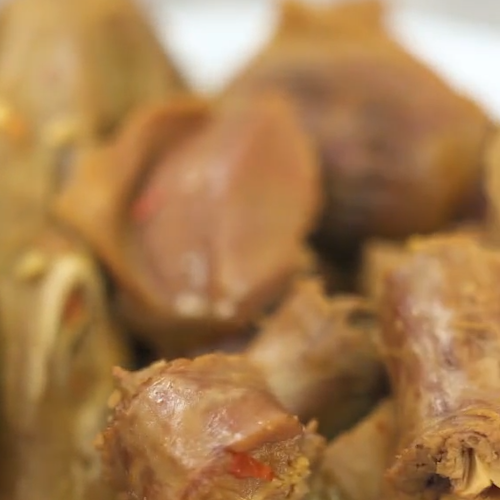 鹵鴨脖的做法-家常味炒菜譜-易網健康養生網 鹵鴨脖的做法-家常味炒菜譜