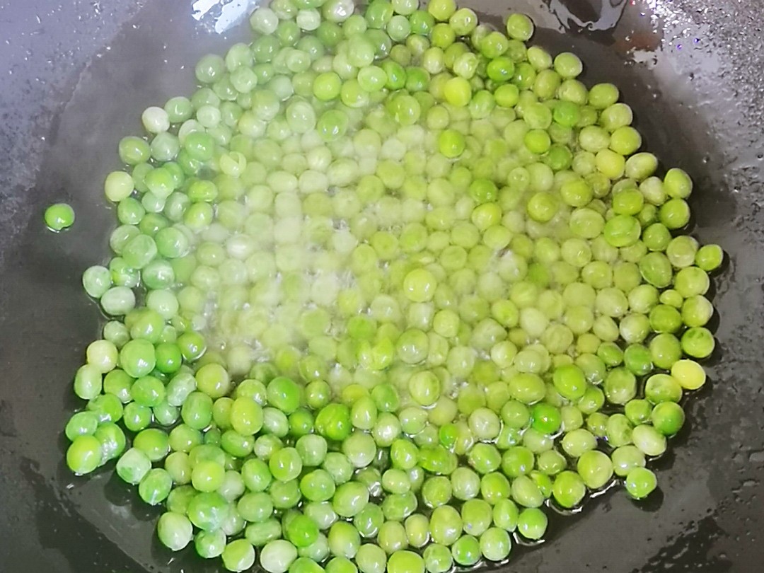 青豆炒茄丁的做法-咸鮮味炒菜譜