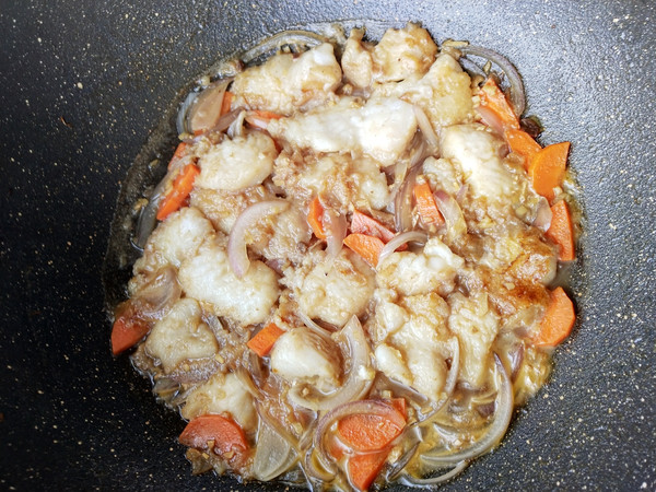 醬香魚片的做法-咸鮮味燉菜譜