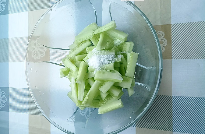 涼拌甜酸青瓜的做法-酸甜味拌菜譜