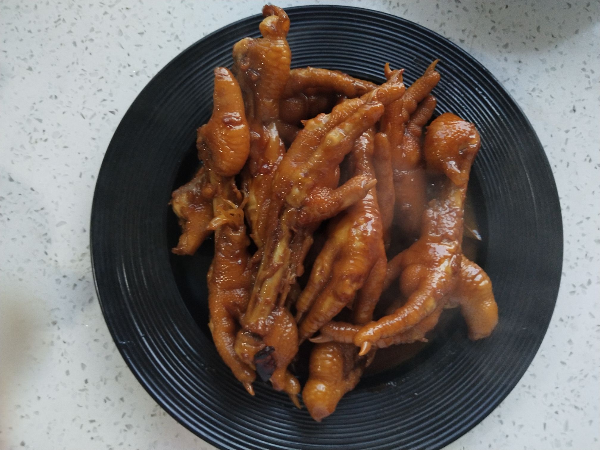紅燒雞爪的做法-咸鮮味燉菜譜-易網健康養生網 紅燒雞爪的做法-咸鮮味燉菜譜