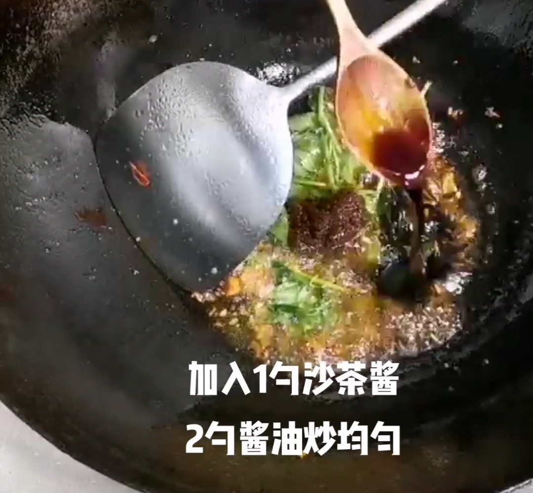 炒薄殼的做法-咸鮮味炒菜譜