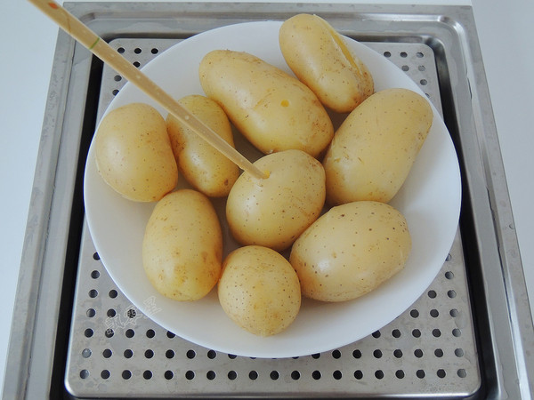 秋葵土豆泥的做法-家常味蒸菜譜