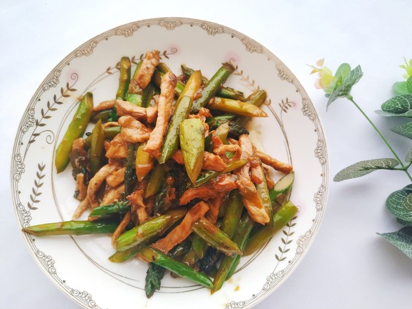 筍尖肉絲的做法-家常味炒菜譜-易網健康養生網 筍尖肉絲的做法-家常味炒菜譜