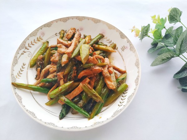 筍尖肉絲的做法-家常味炒菜譜-易網健康養生網 筍尖肉絲的做法-家常味炒菜譜
