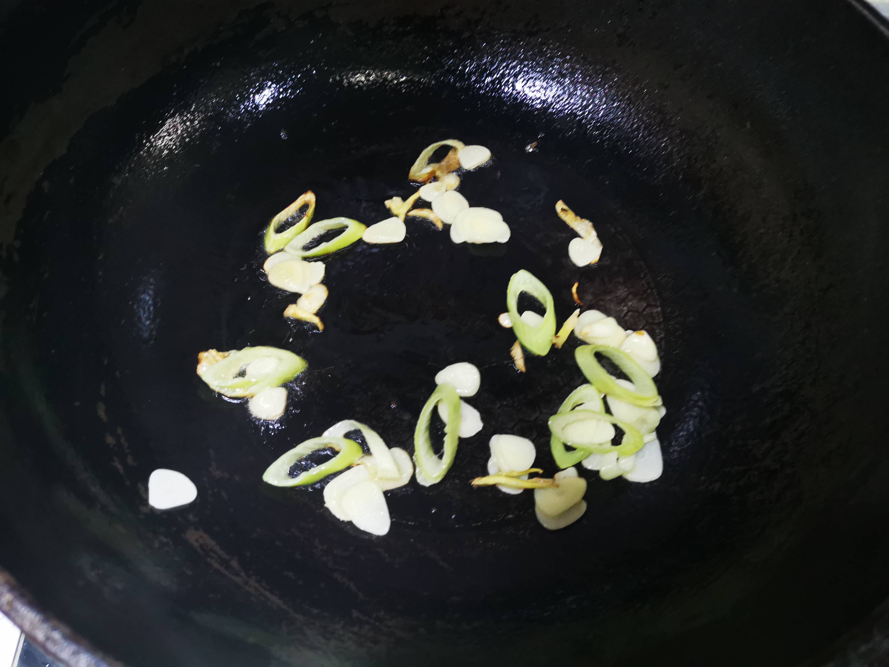 干煸豆角這么做最好吃的做法-咸鮮味炒菜譜
