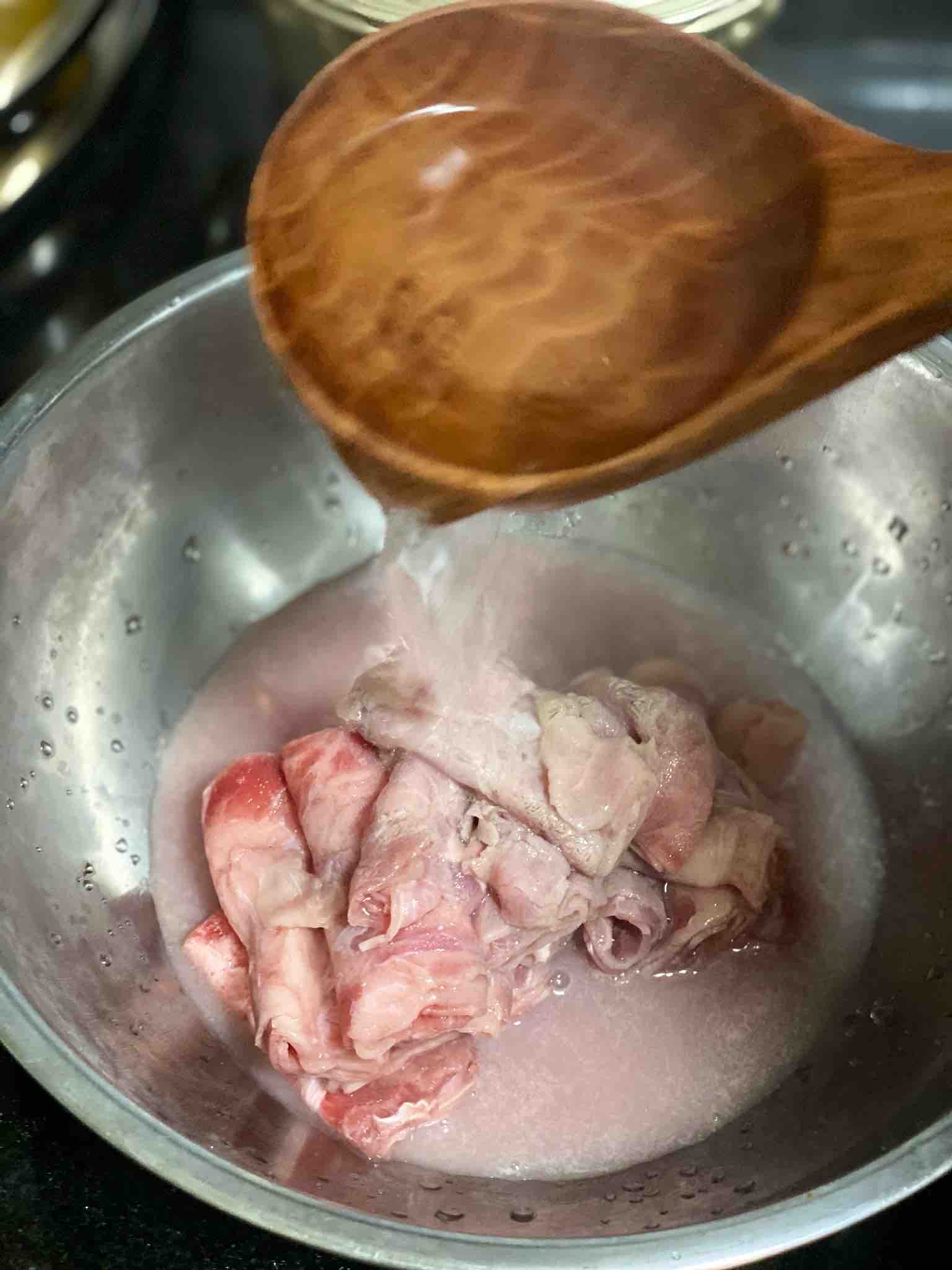 暑假指南，日式醬香肥牛飯，專治熊孩子！的做法-家常味炒菜譜