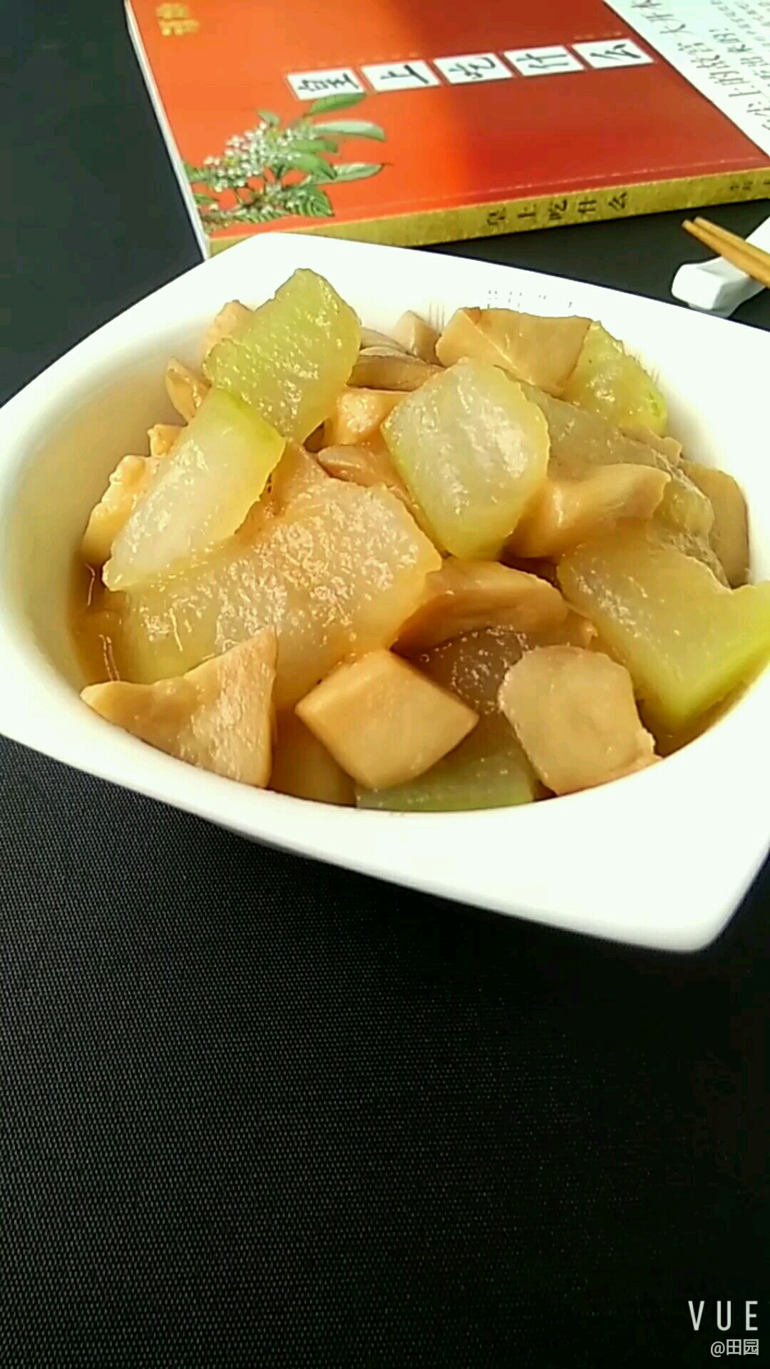 紅燒冬瓜杏鮑菇的做法-咸鮮味燒菜譜-易網健康養生網 紅燒冬瓜杏鮑菇的做法-咸鮮味燒菜譜