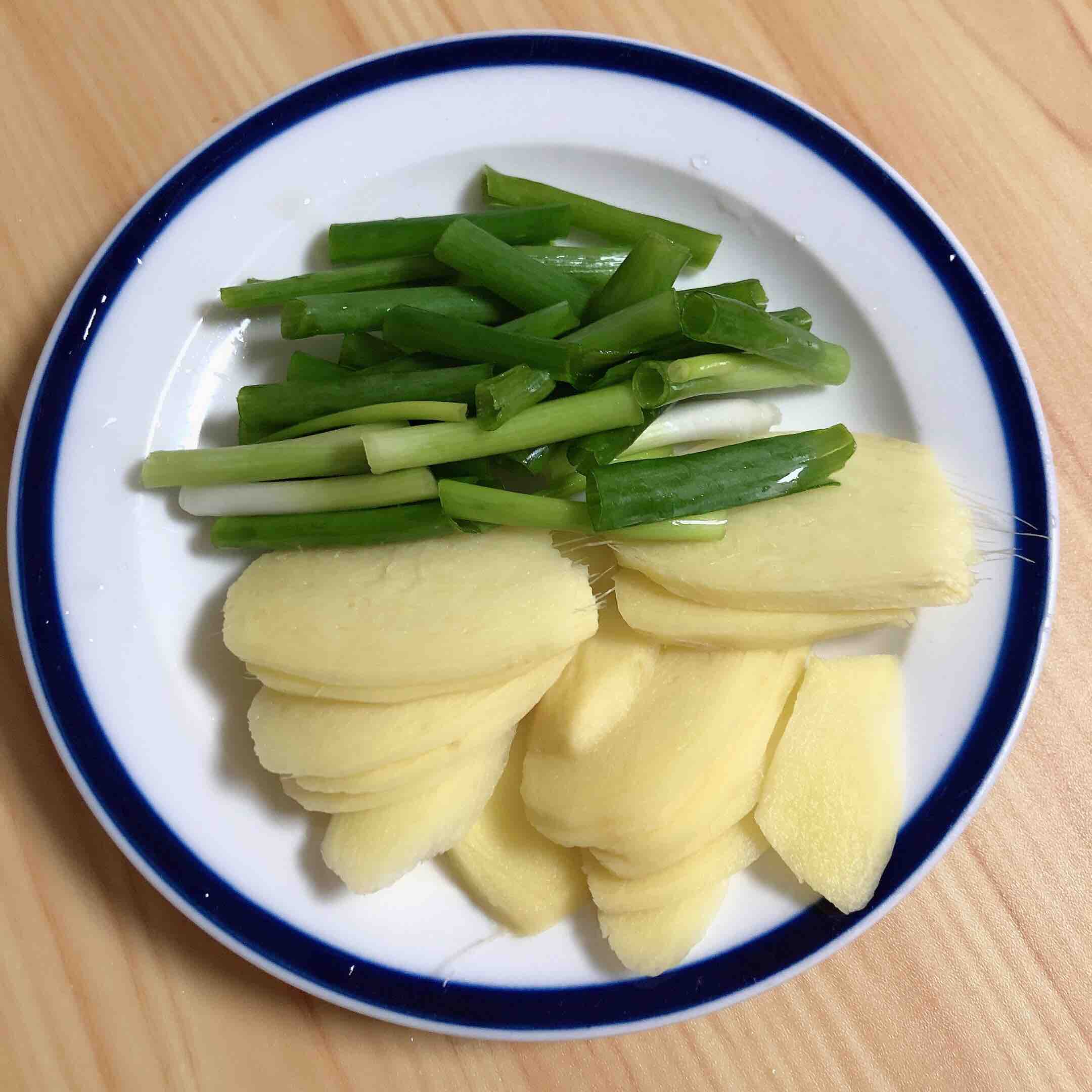 養生姜母鴨（祛暑濕肺燥、氣血雙補）的做法-咸鮮味燉菜譜