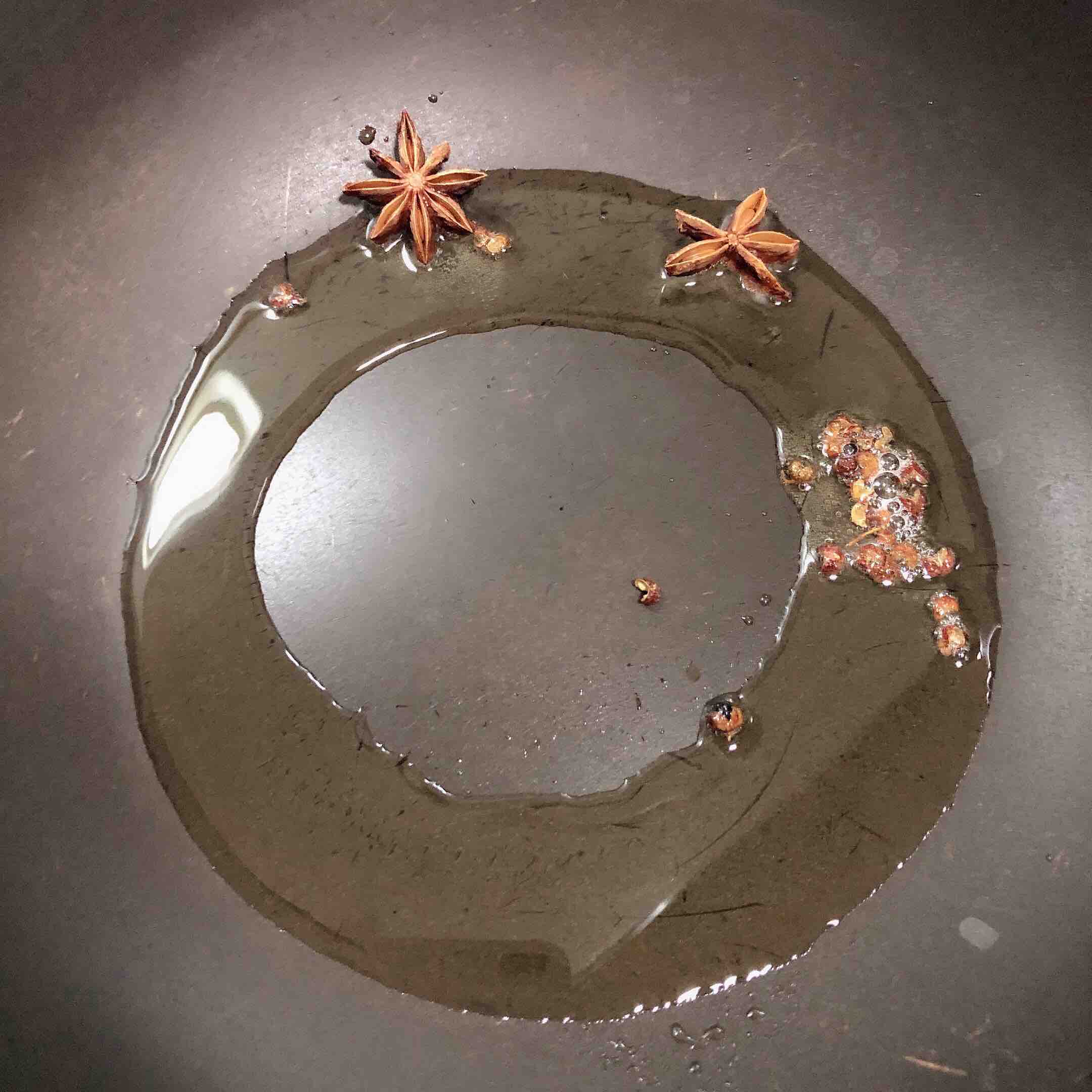 養生姜母鴨（祛暑濕肺燥、氣血雙補）的做法-咸鮮味燉菜譜