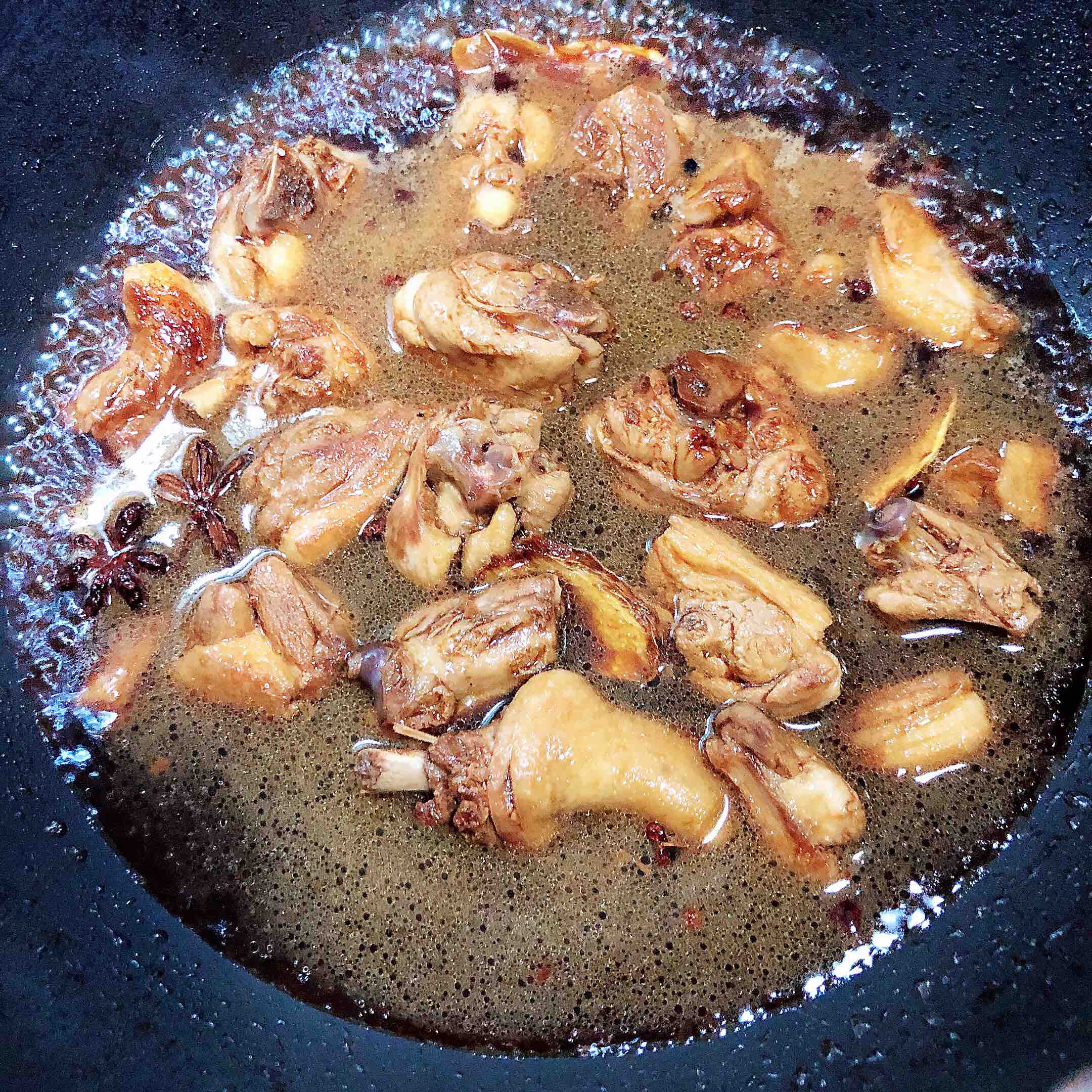 養生姜母鴨（祛暑濕肺燥、氣血雙補）的做法-咸鮮味燉菜譜