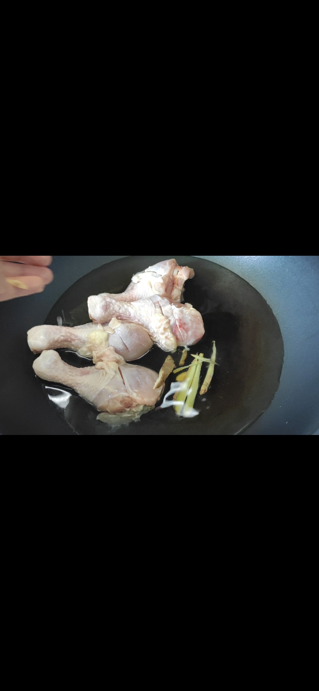 蛋黃雞腿的做法-家常味煎菜譜