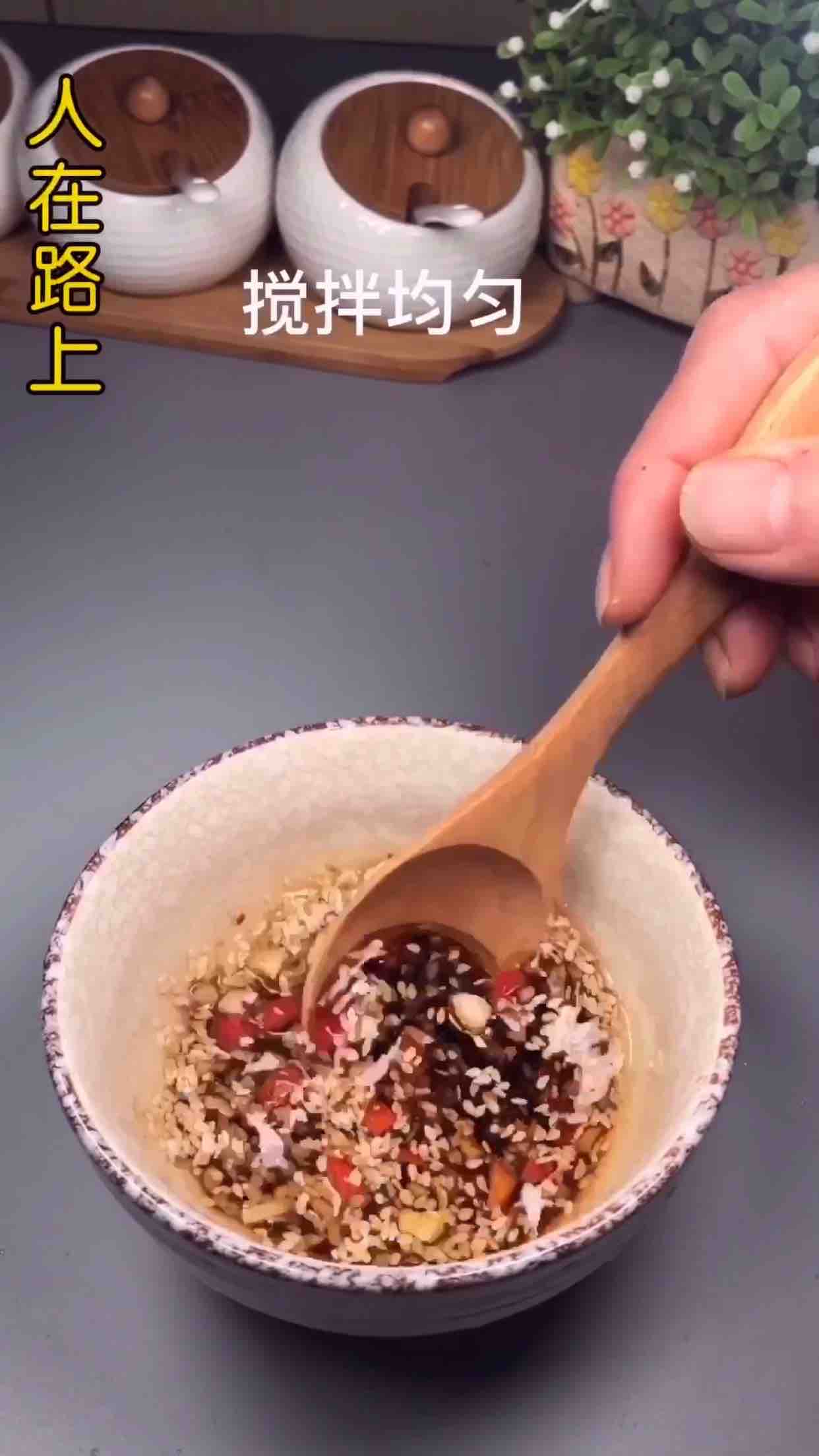 孔雀開屏的做法-酸辣味拌菜譜