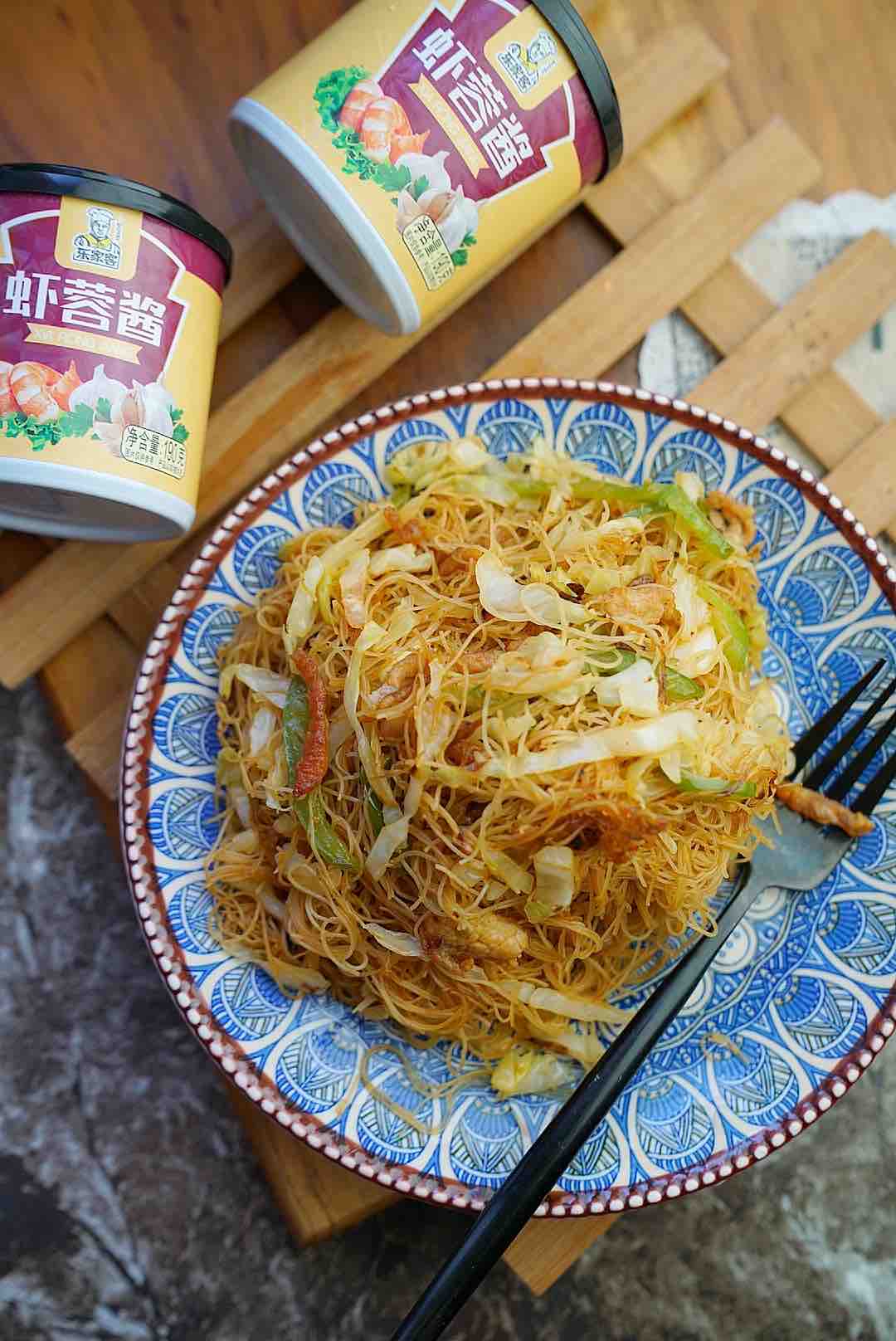 蝦蓉醬炒粉的做法-家常味炒菜譜-易網健康養生網 蝦蓉醬炒粉的做法-家常味炒菜譜