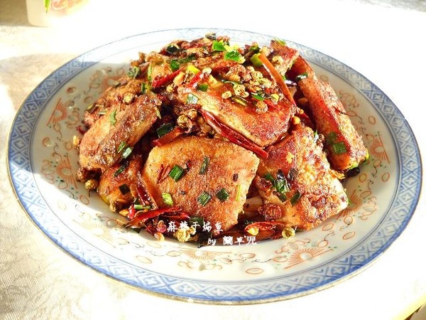 麻辣干煸魚的做法-麻辣味干煸菜譜-易網健康養生網 麻辣干煸魚的做法-麻辣味干煸菜譜