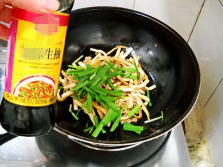韭香肉絲豆干的做法-家常味炒菜譜