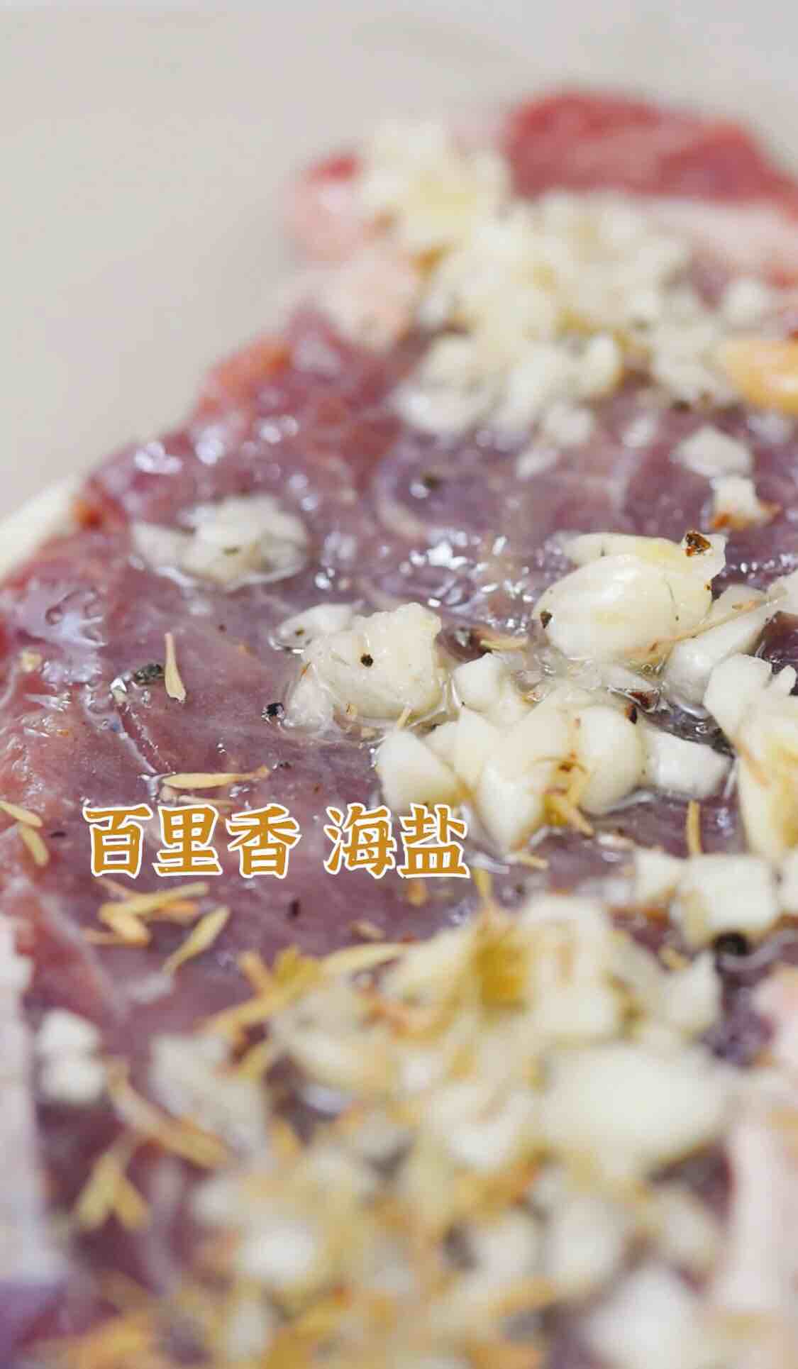 檸檬蒜香肉眼牛排的做法-家常味煎菜譜