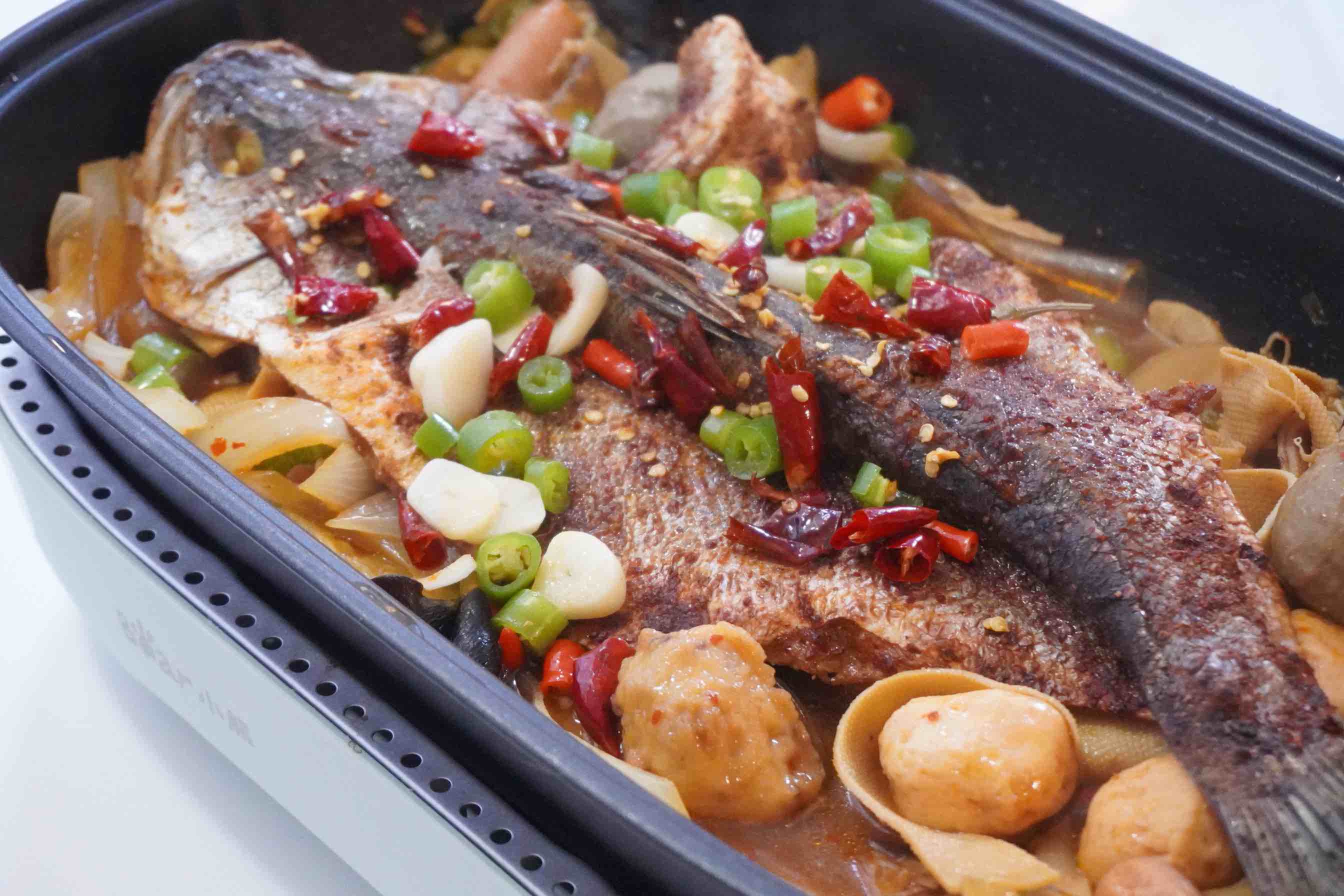 家庭版烤魚的做法-香辣味烤菜譜-易網健康養生網 家庭版烤魚的做法-香辣味烤菜譜
